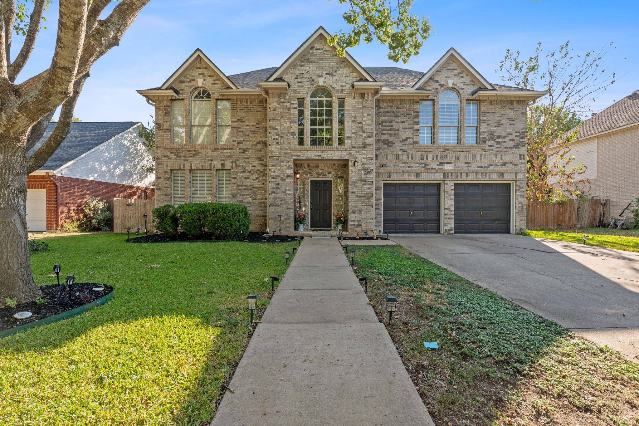 405 Keenland DR, Georgetown, TX 78626