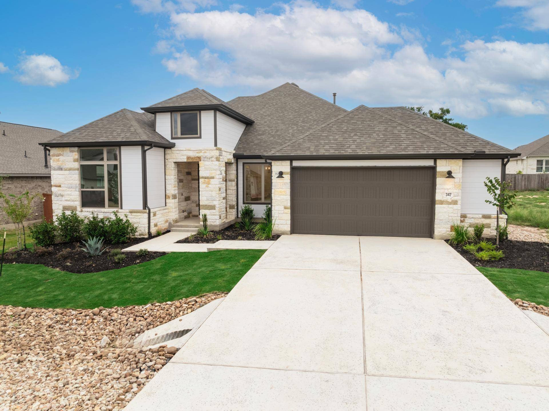 342 Bridge Water LOOP, Dripping Springs, TX 78620