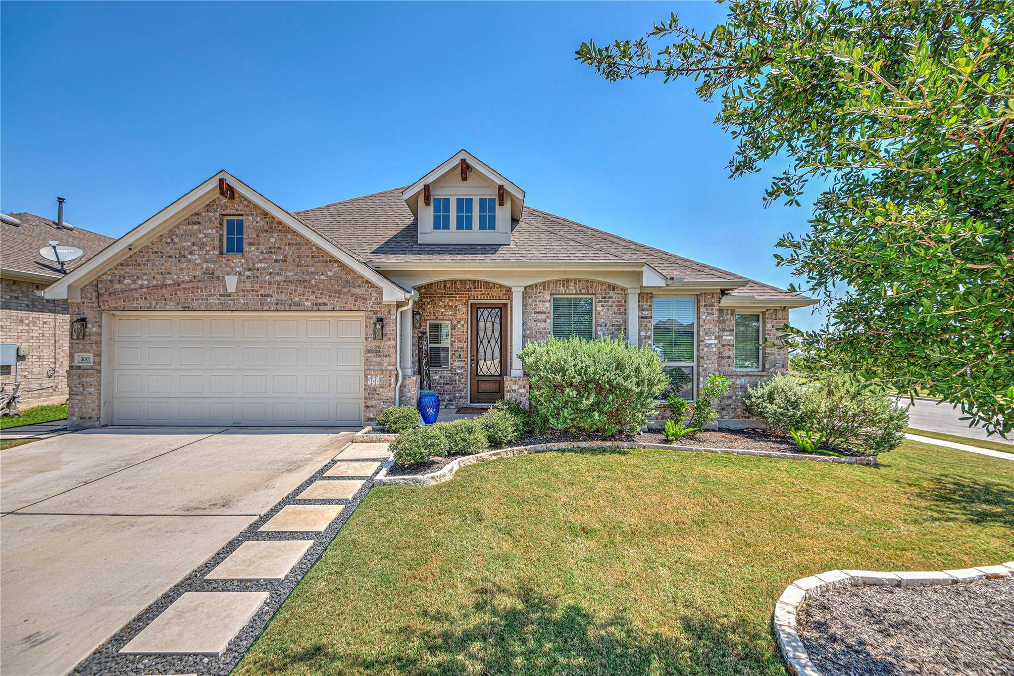100 Greenock CV, Hutto, TX 78634