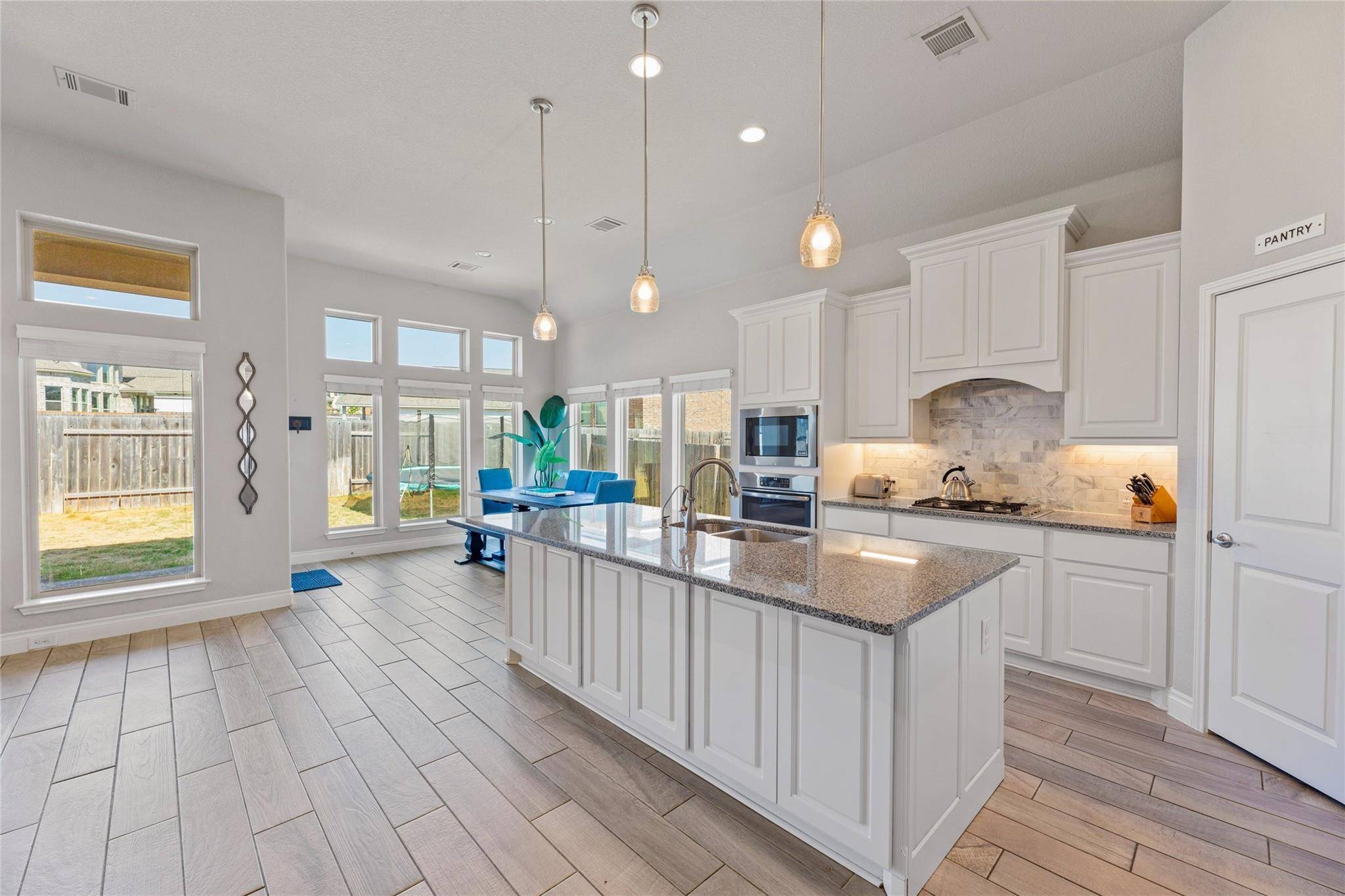 2224 Rabbit Creek DR, Georgetown, TX 78626