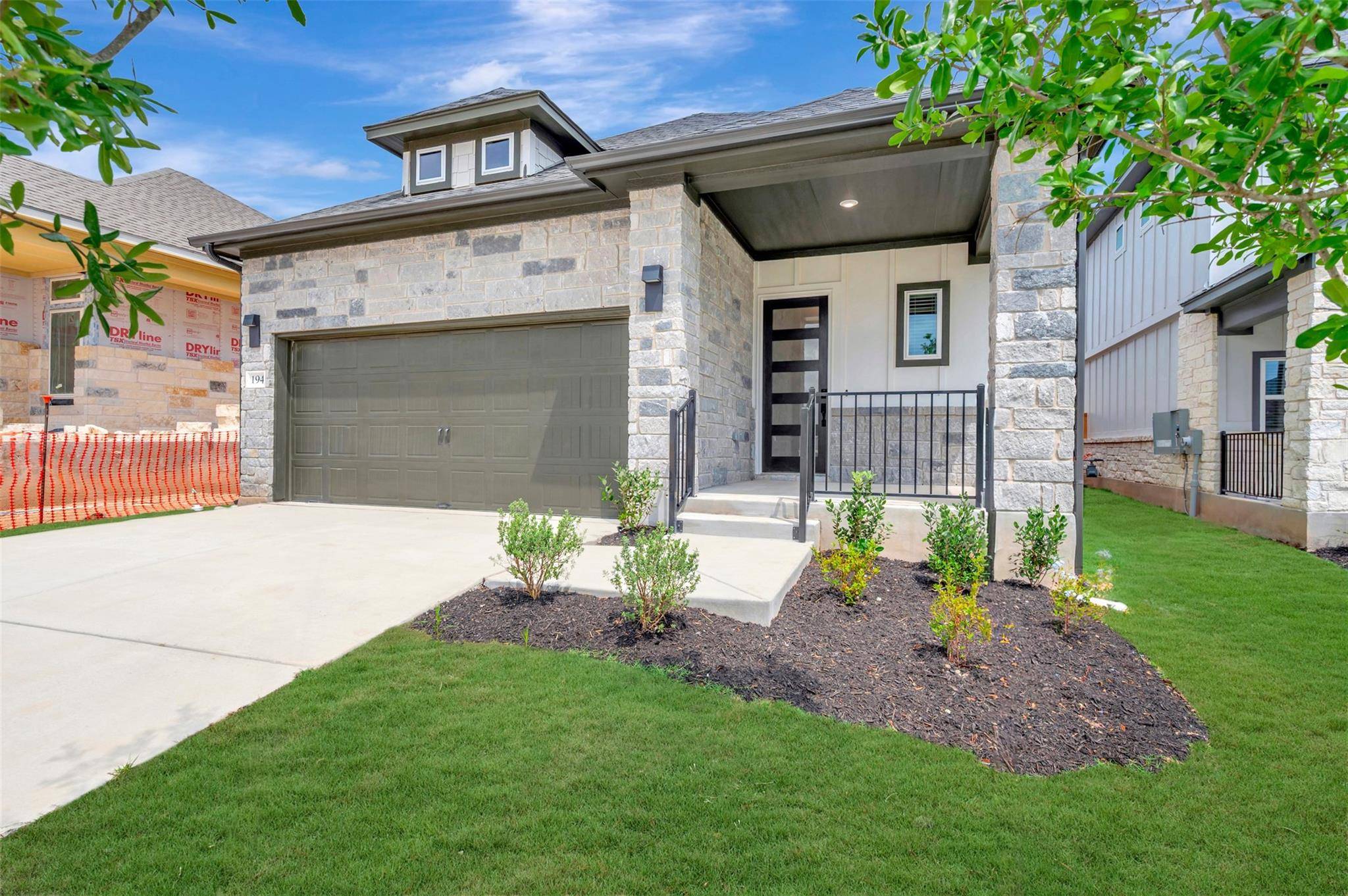194 Grayson Elm PASS, Dripping Springs, TX 78620