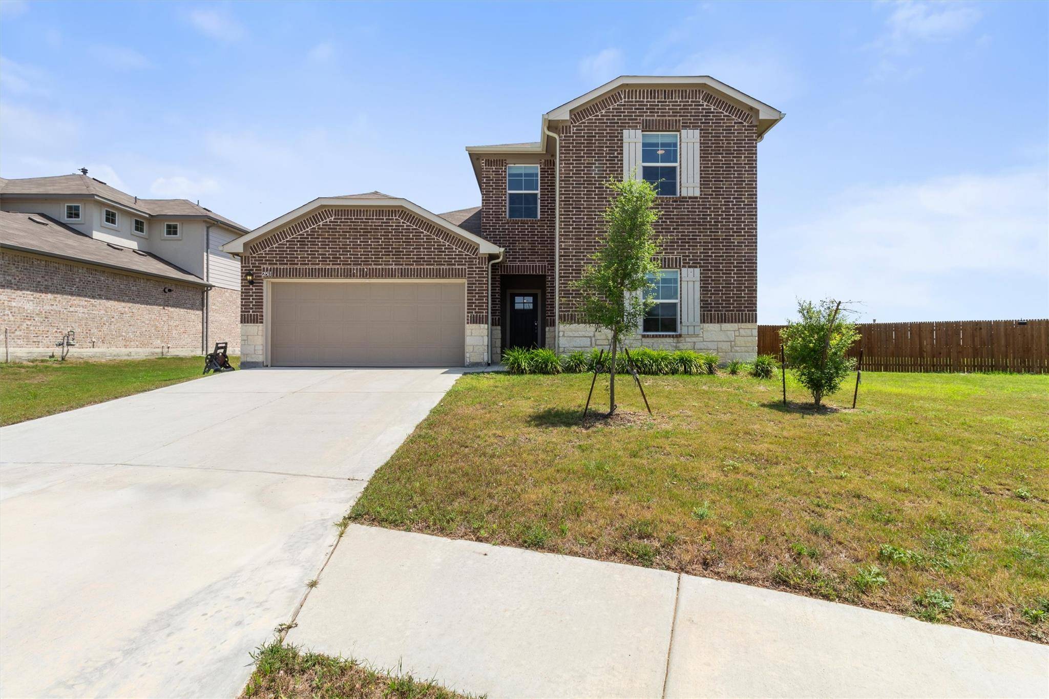 251 Solitude DR, San Marcos, TX 78666