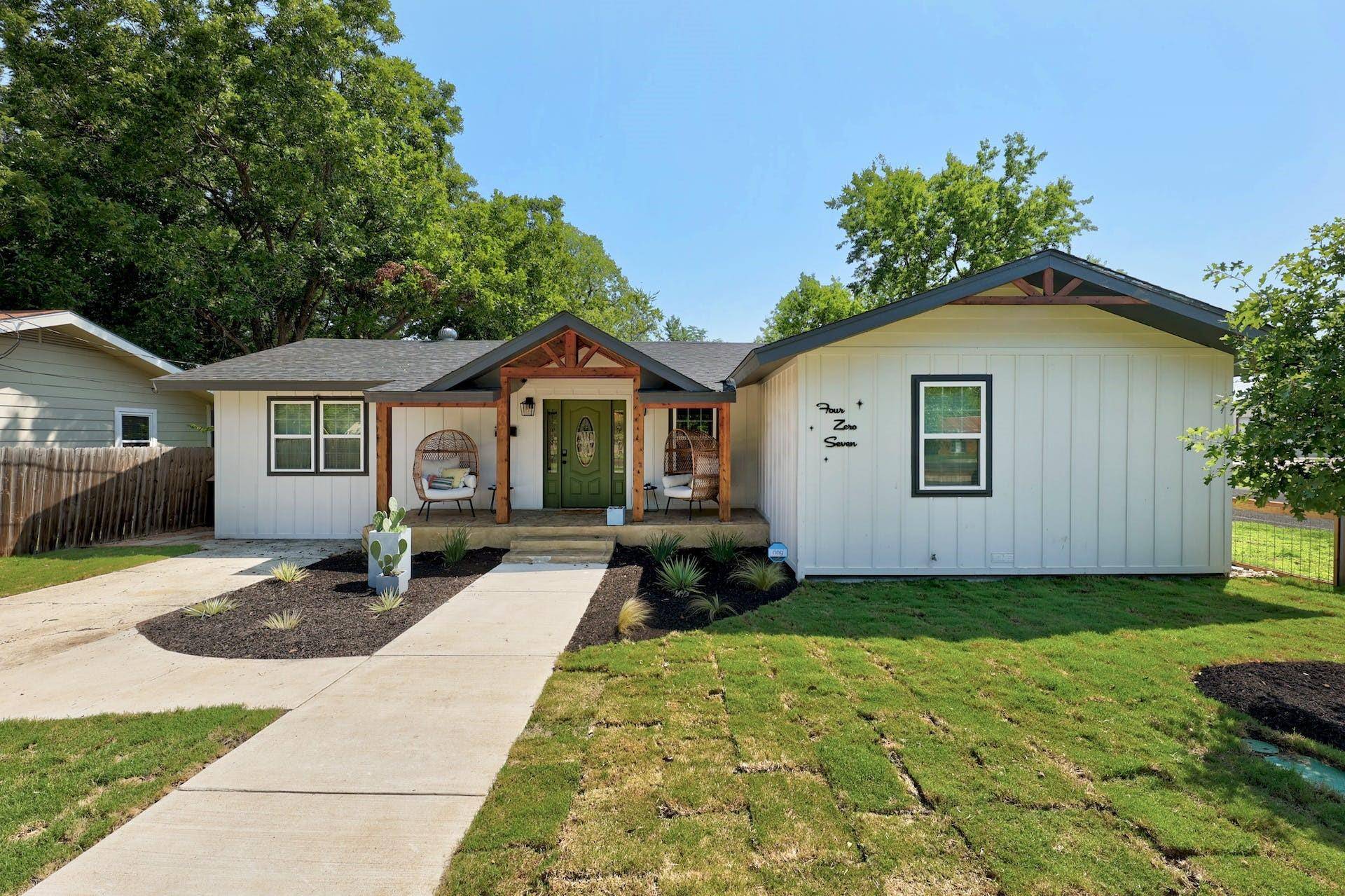 407 S Pine ST, Georgetown, TX 78626