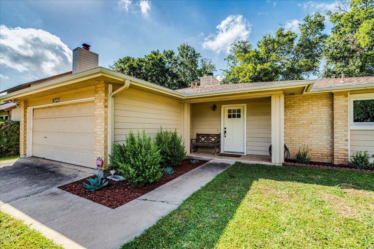 9725 Meadowheath DR, Austin, TX 78729