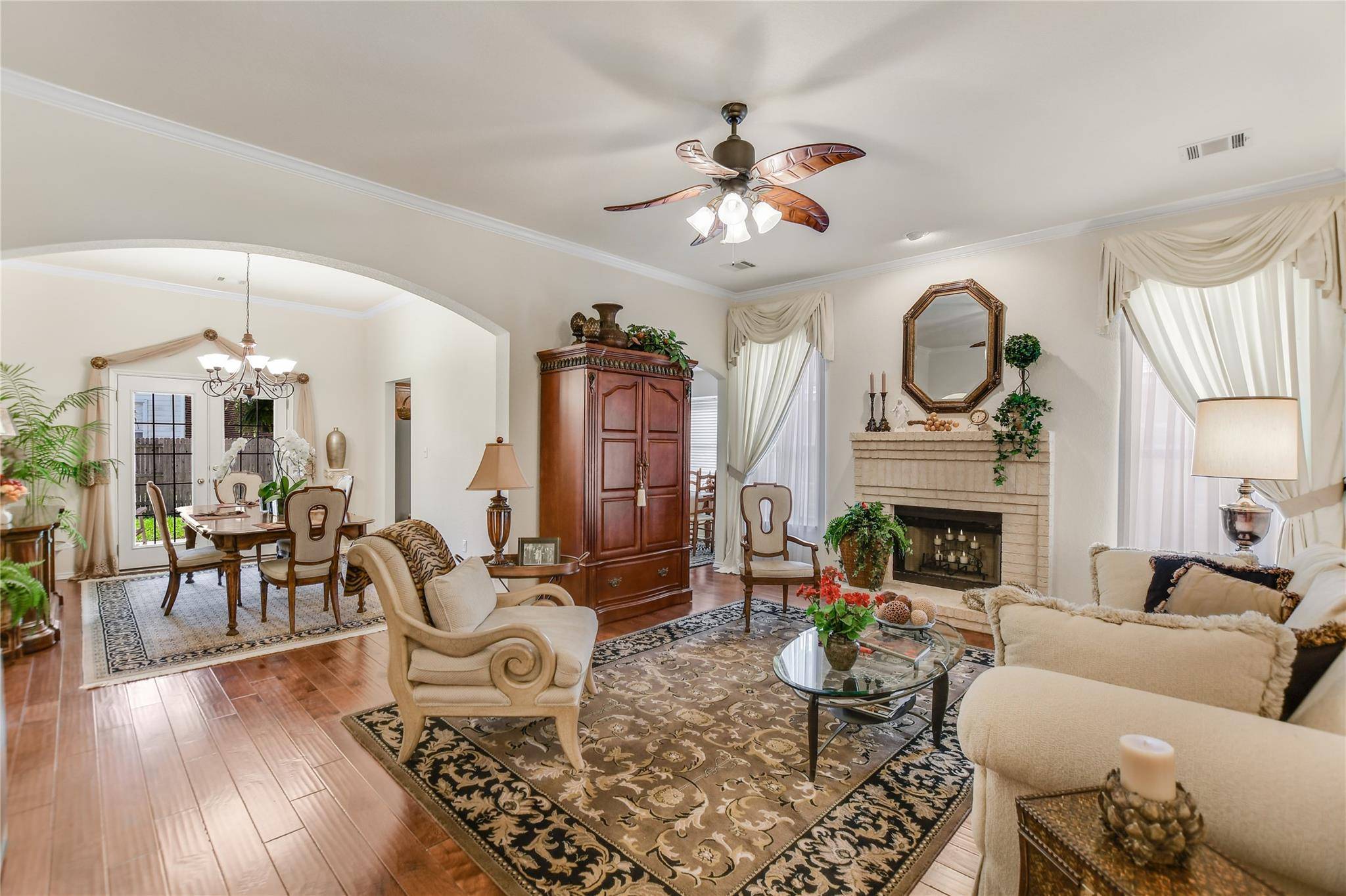 1204 Brighton Bend LN, Cedar Park, TX 78613