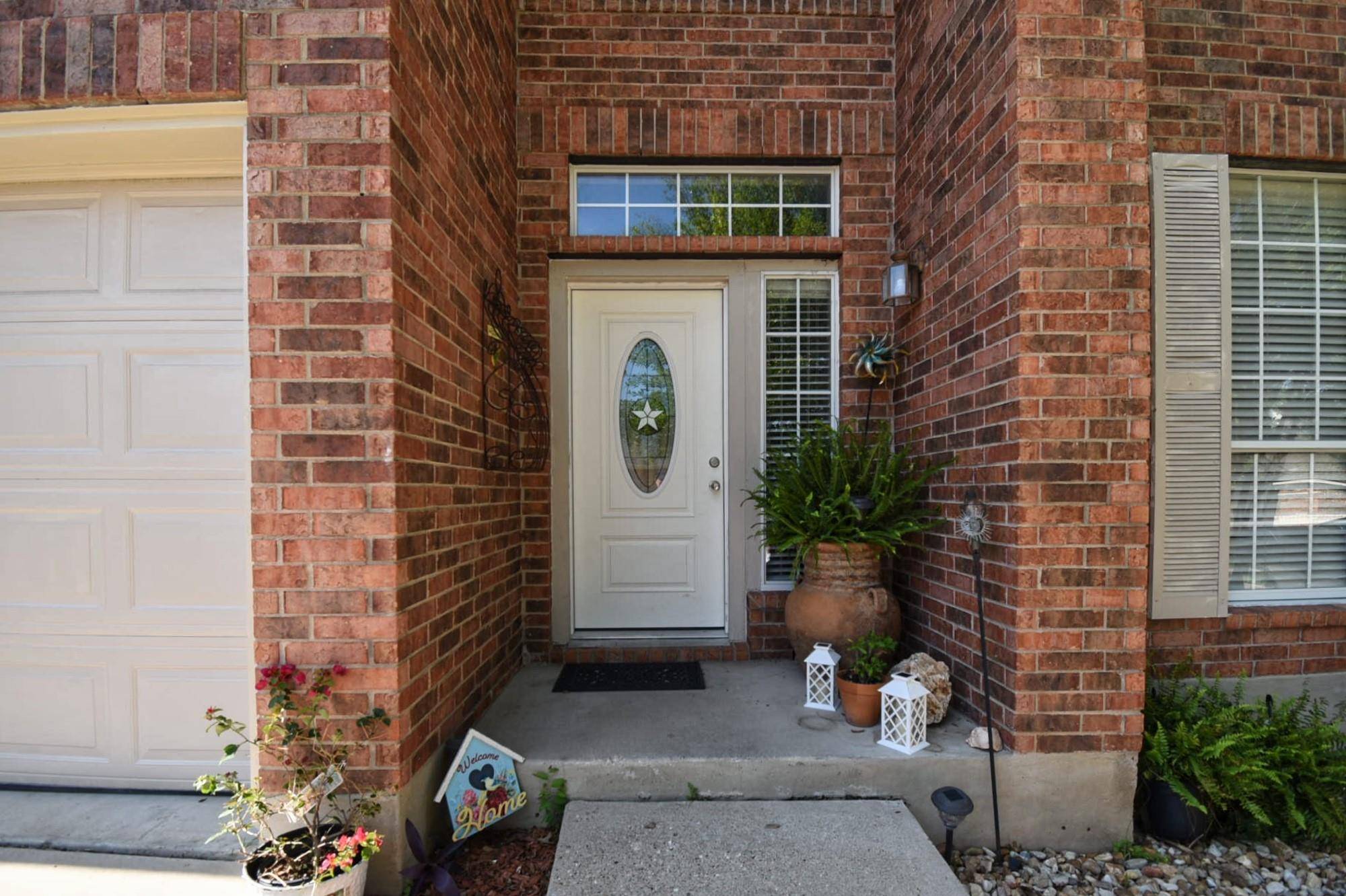 1710 Briarton LN S, Round Rock, TX 78665