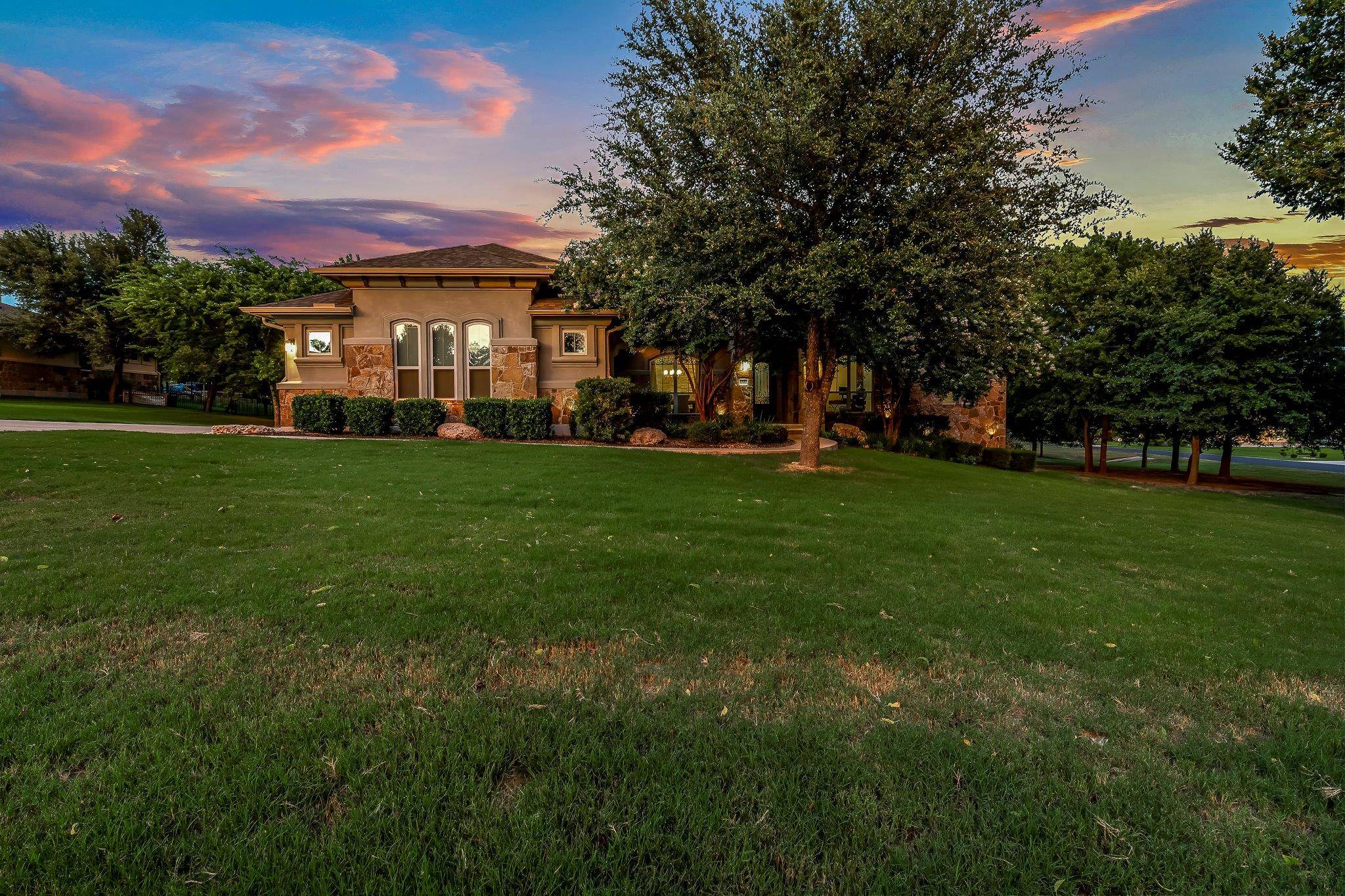 1000 Hidden Ridge CT, Round Rock, TX 78681