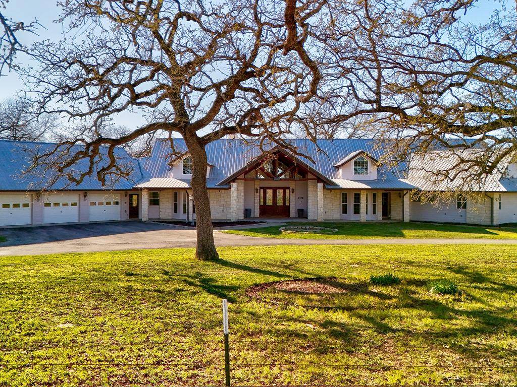 3082 County Road 446, Thorndale, TX 76577