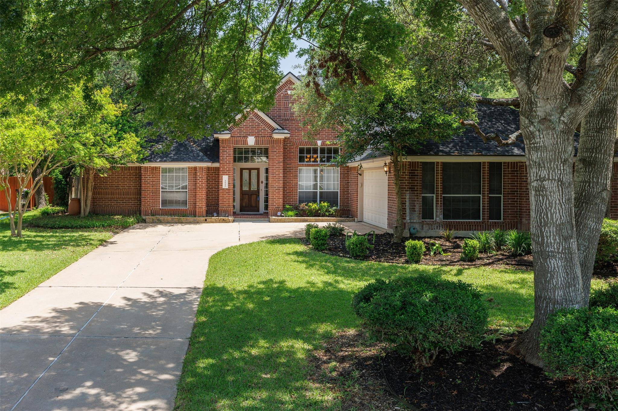 2025 Saint Andrews DR, Round Rock, TX 78664