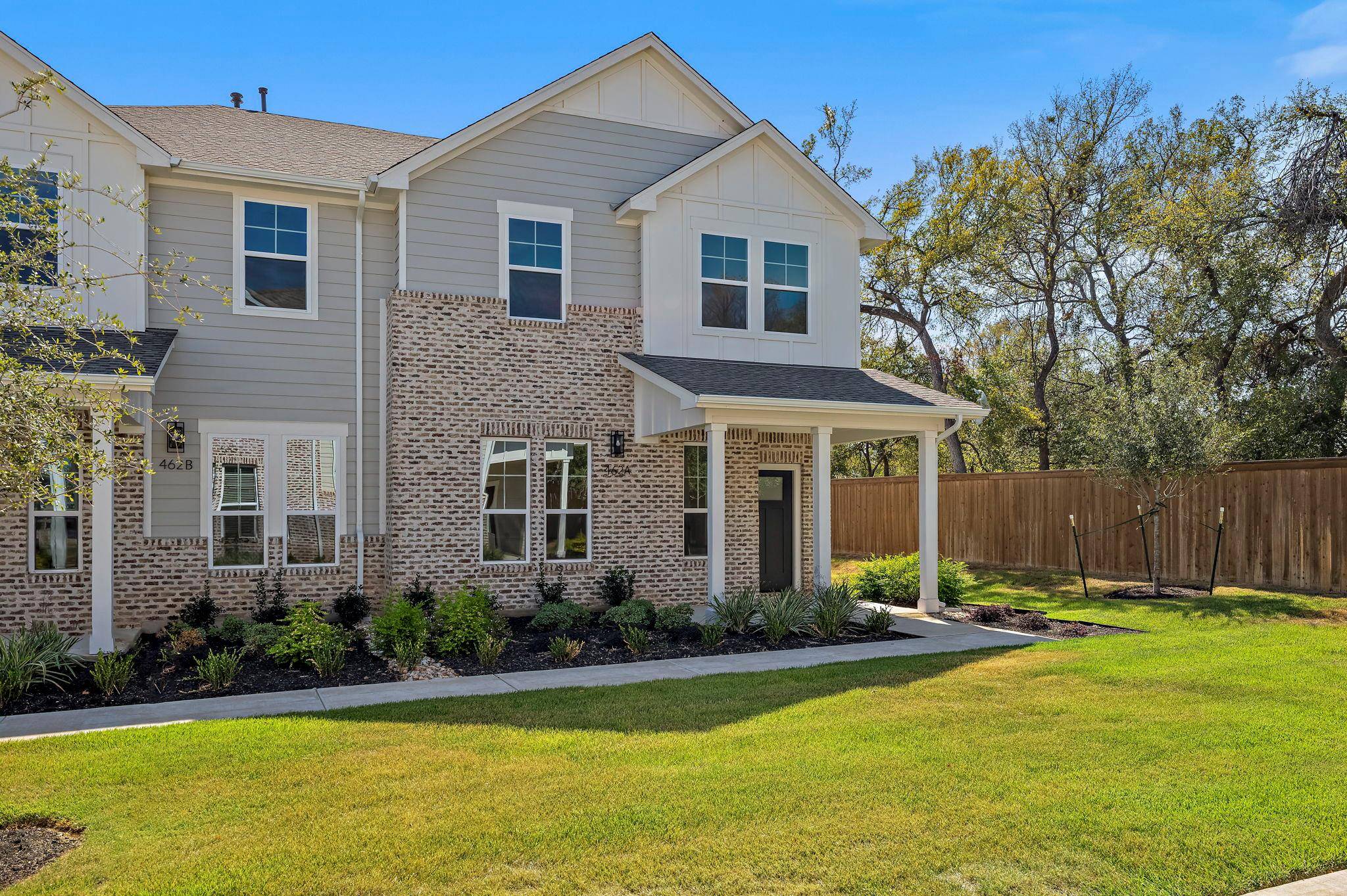 462 Orleanian DR #A, Buda, TX 78610