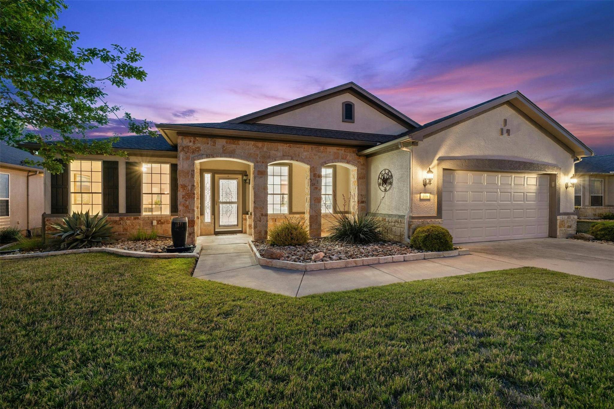 109 Mustang Island TRL, Georgetown, TX 78633