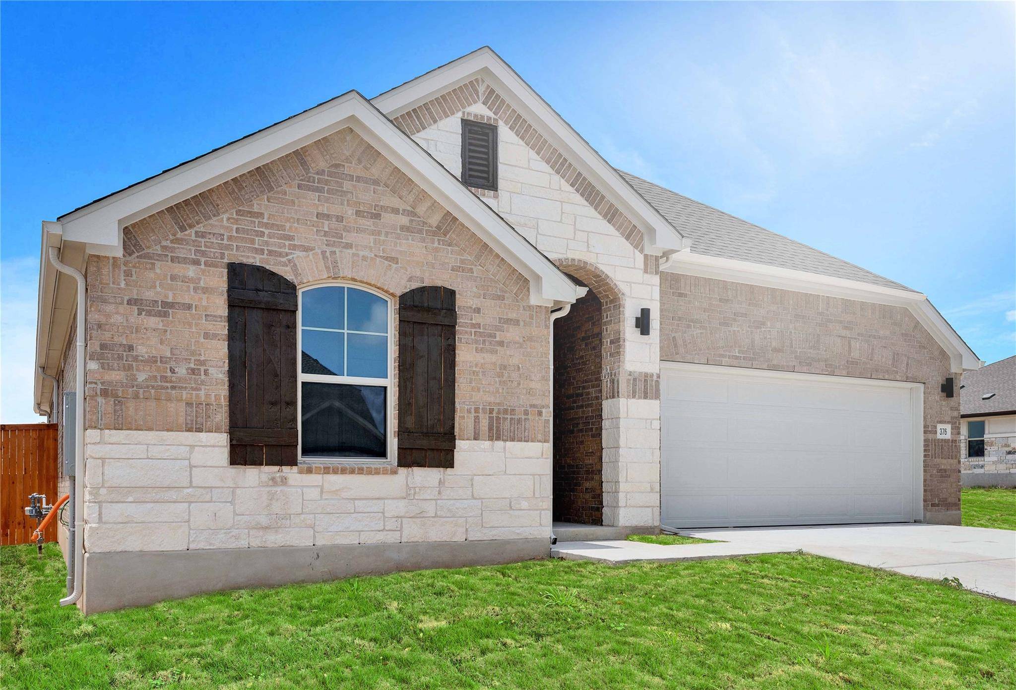 376 Biscayne Bay BND, Kyle, TX 78640
