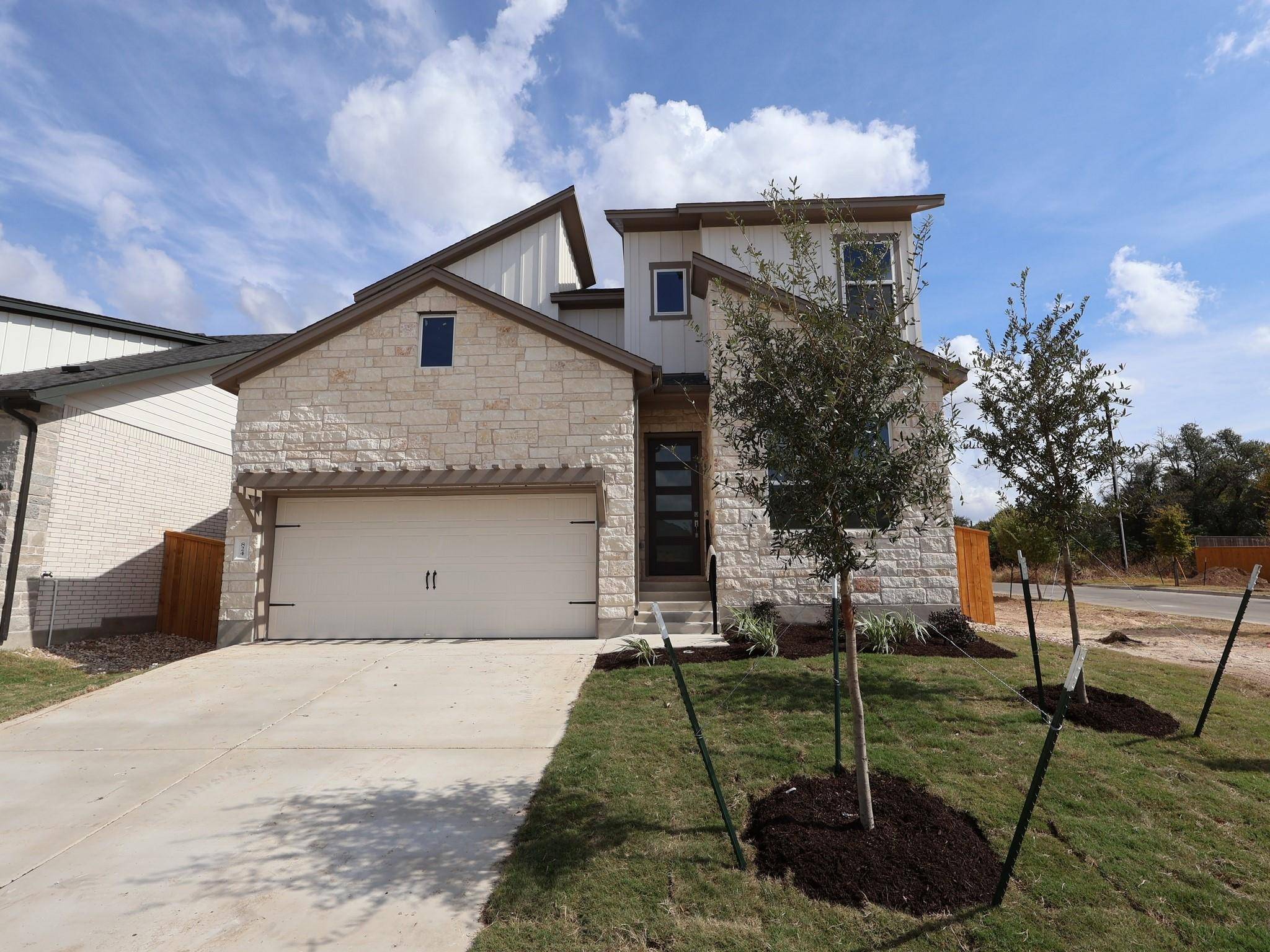 824 Beaverton DR, Leander, TX 78641
