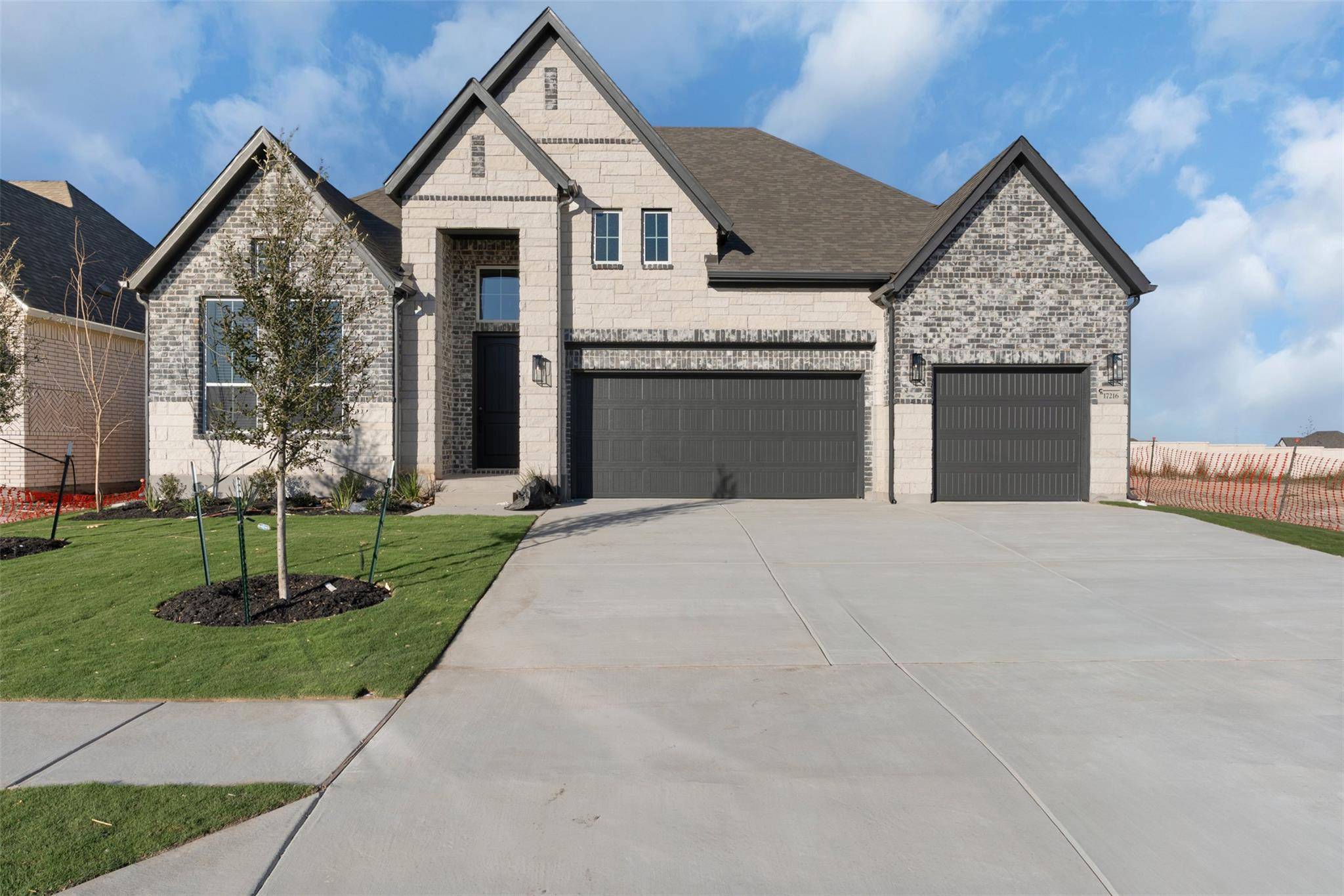 1216 Painted Horse DR, Georgetown, TX 78633
