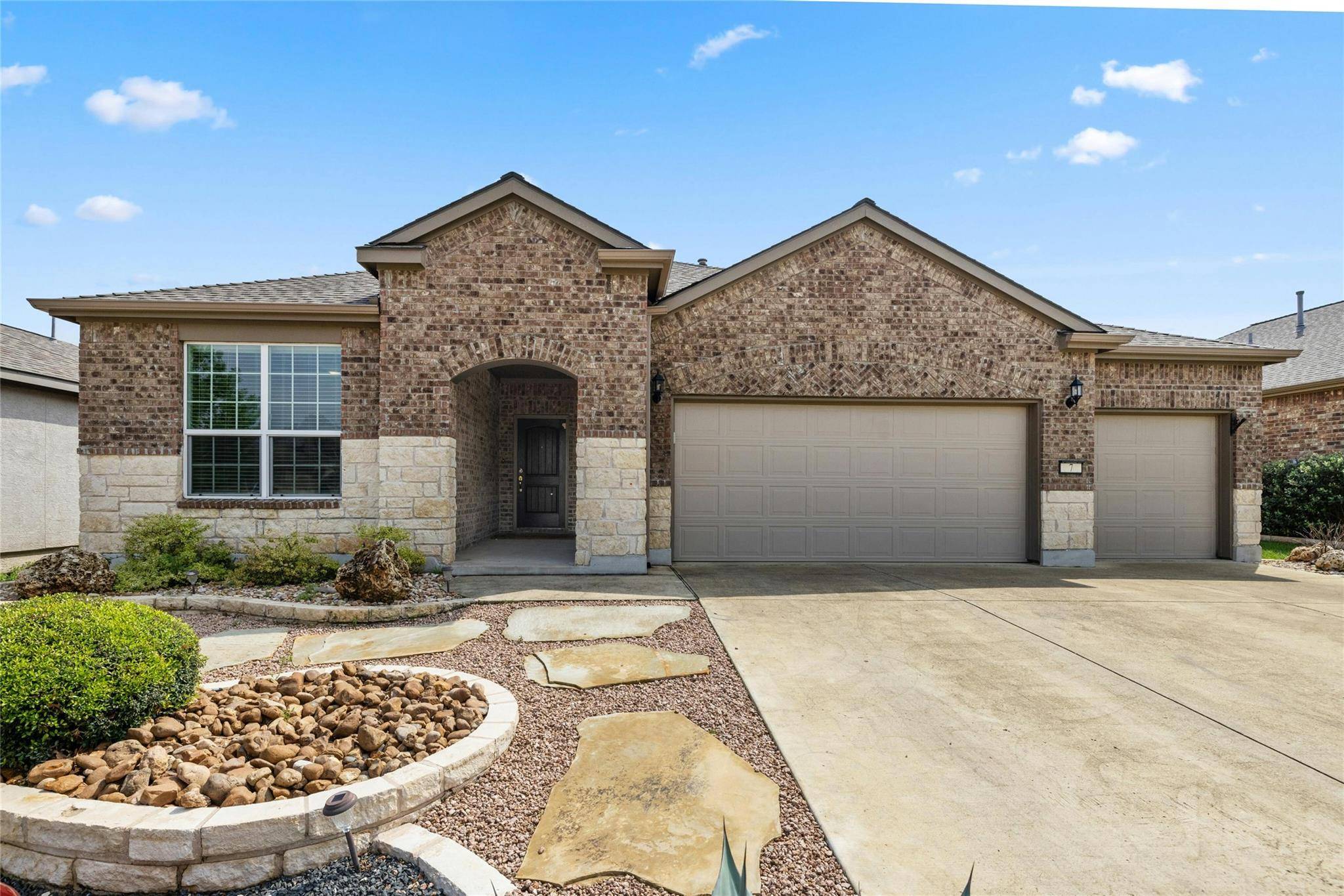 7 Acacia WAY, Georgetown, TX 78633