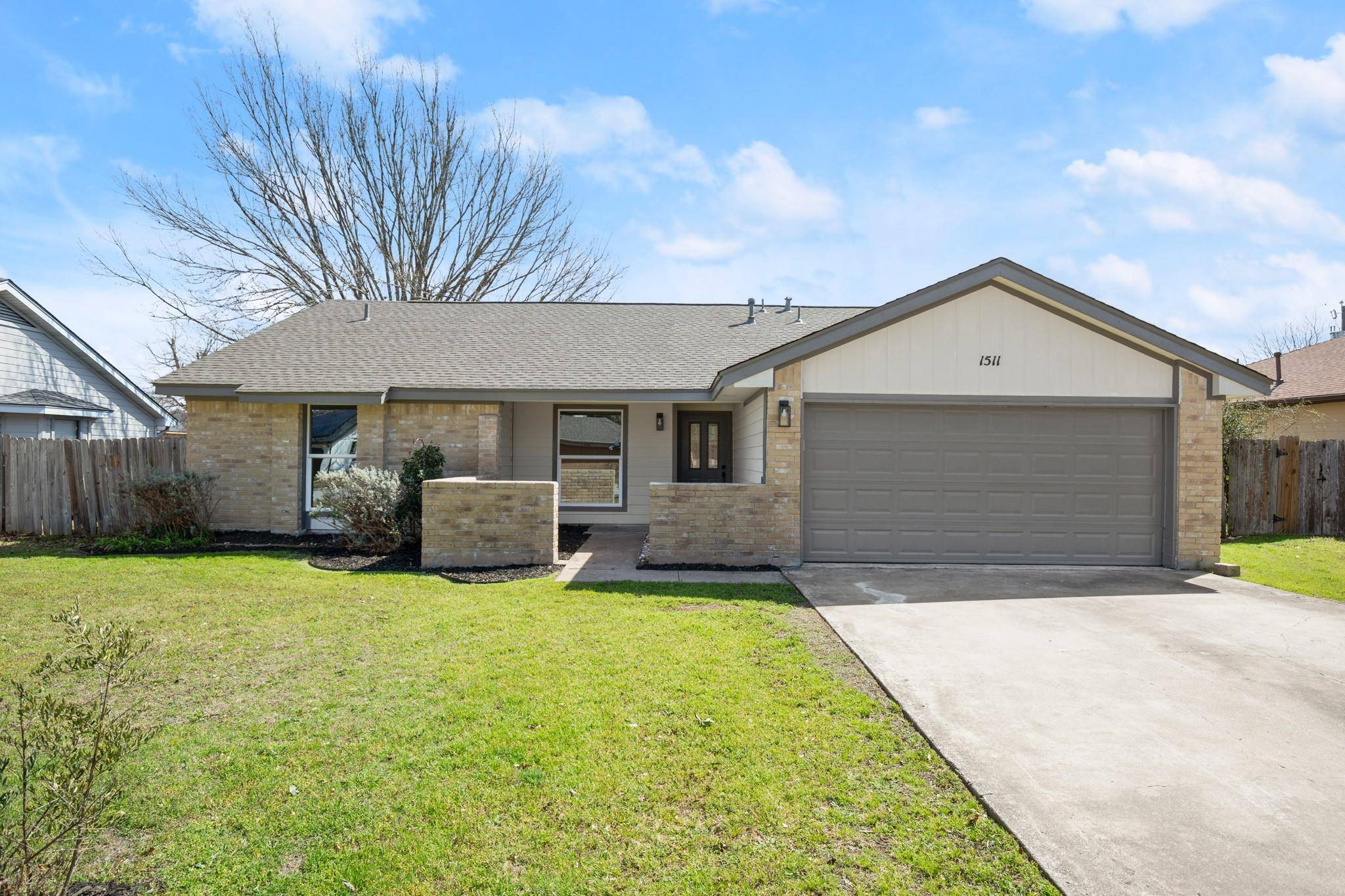 1511 Hermitage DR, Round Rock, TX 78681