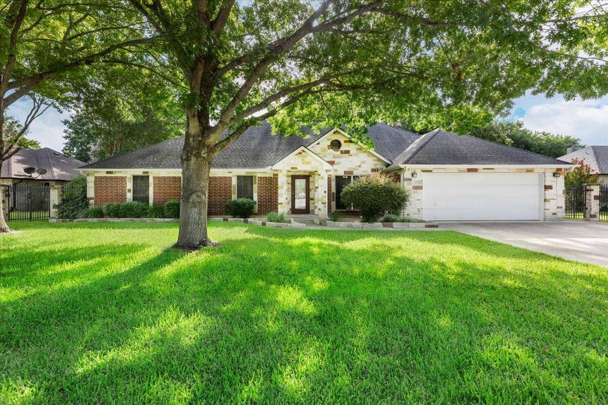 2242 S Abbey LOOP, New Braunfels, TX 78130