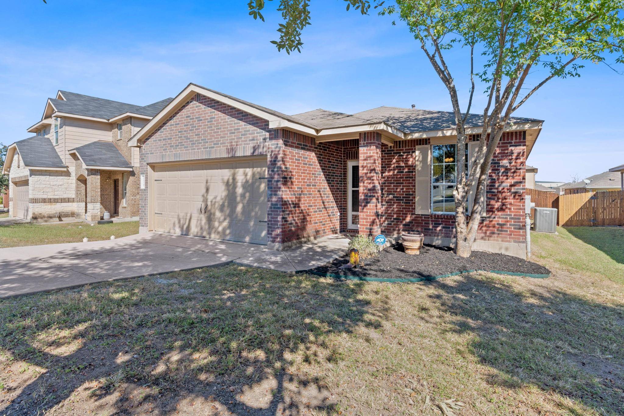 178 Dandy DR, Buda, TX 78610
