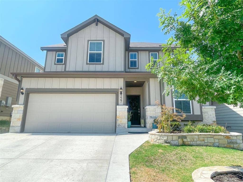 227 Big Leaf DR, Buda, TX 78610