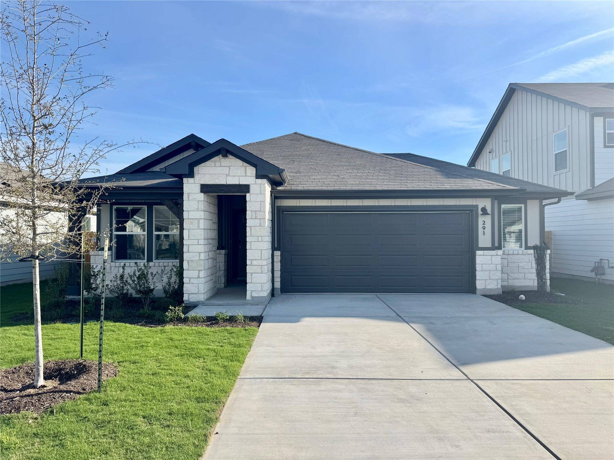 291 Texas Agate DR, Kyle, TX 78640