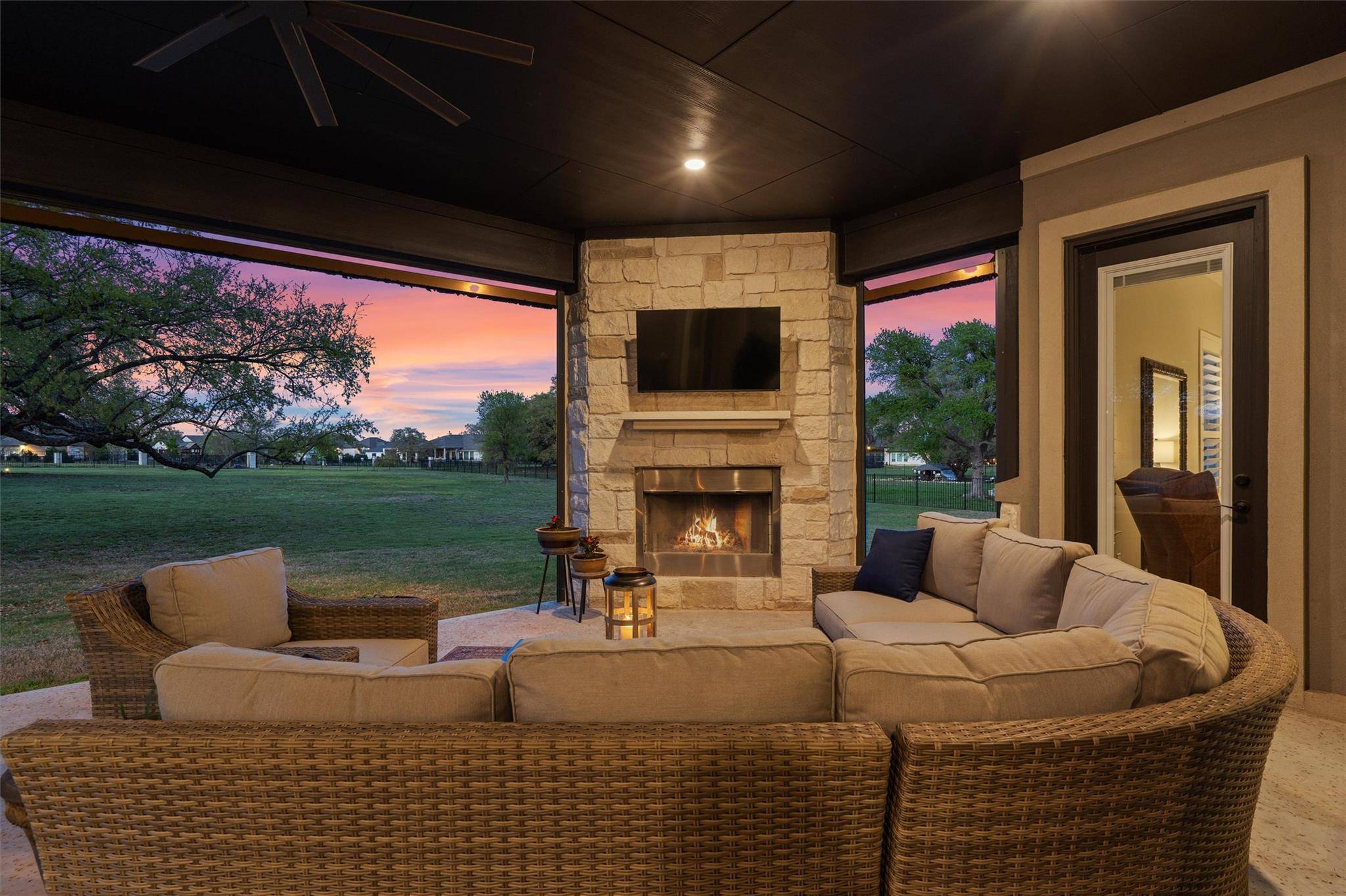 210 Miranda WAY, Georgetown, TX 78633
