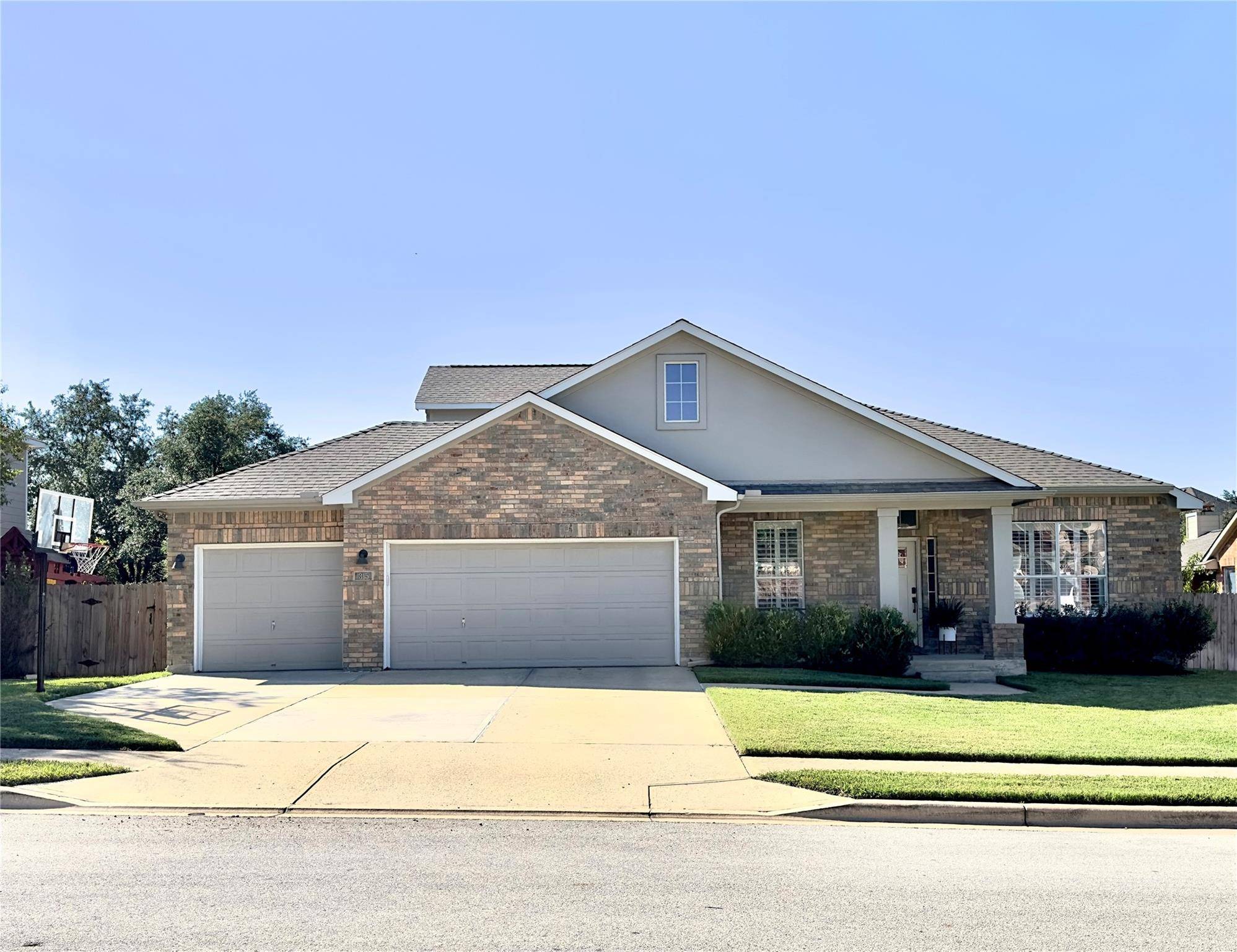315 Water Oak DR, Cedar Park, TX 78613