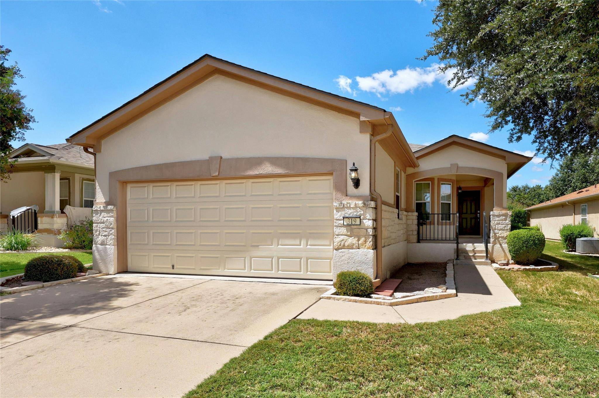 319 Barrington Farm CT, Georgetown, TX 78633