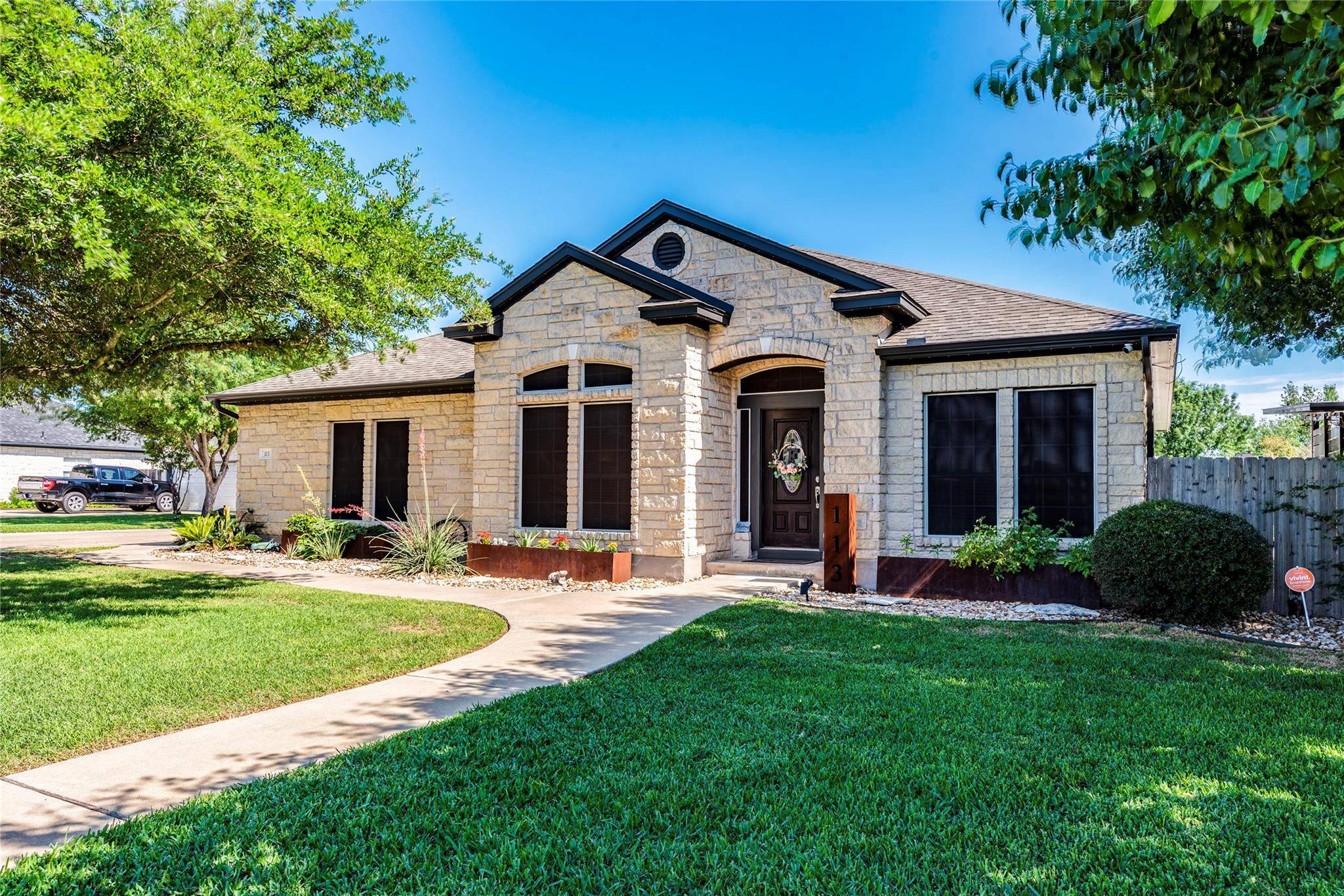 113 San Jacinto DR, Hutto, TX 78634