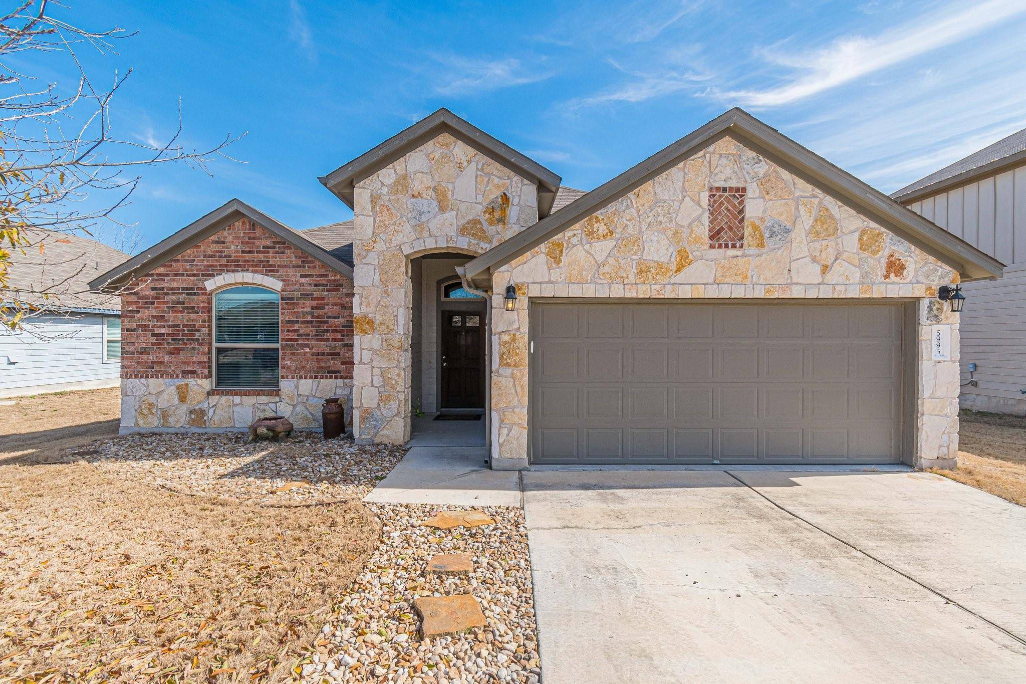 5995 Heron DR, Buda, TX 78610