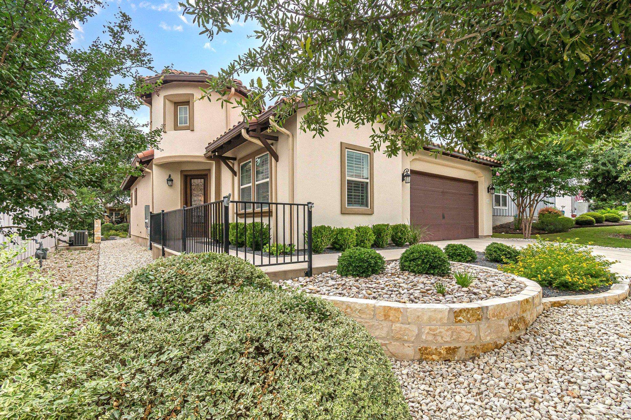 213 Sowing Oak DR, San Marcos, TX 78666