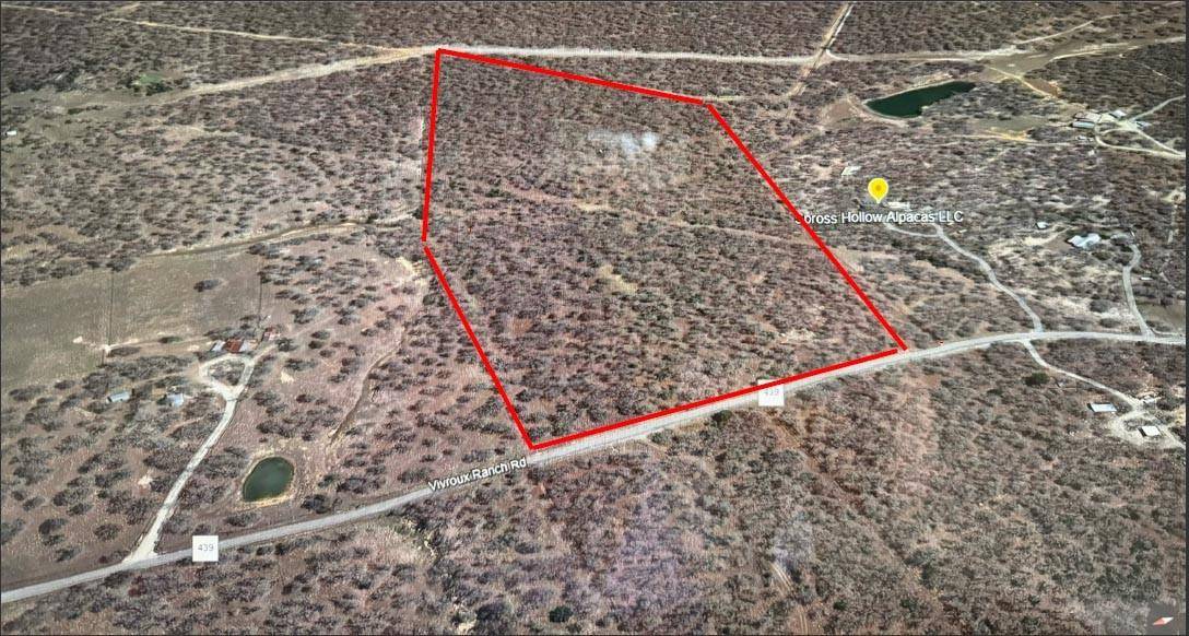 2573 Vivroux Ranch RD, Seguin, TX 78155