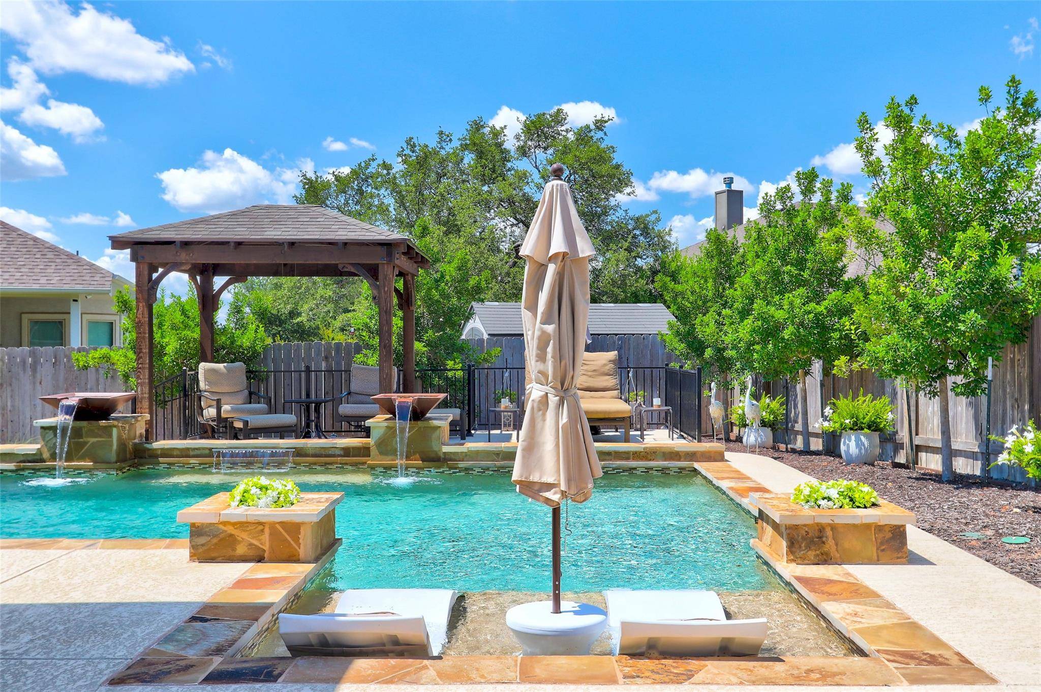 125 Cross Mountain TRL, Georgetown, TX 78628