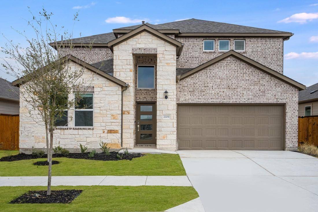 2009 Wynn RD, Hutto, TX 78634