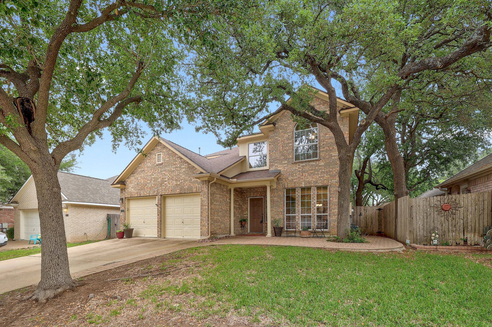 2014 Clegg DR, Cedar Park, TX 78613