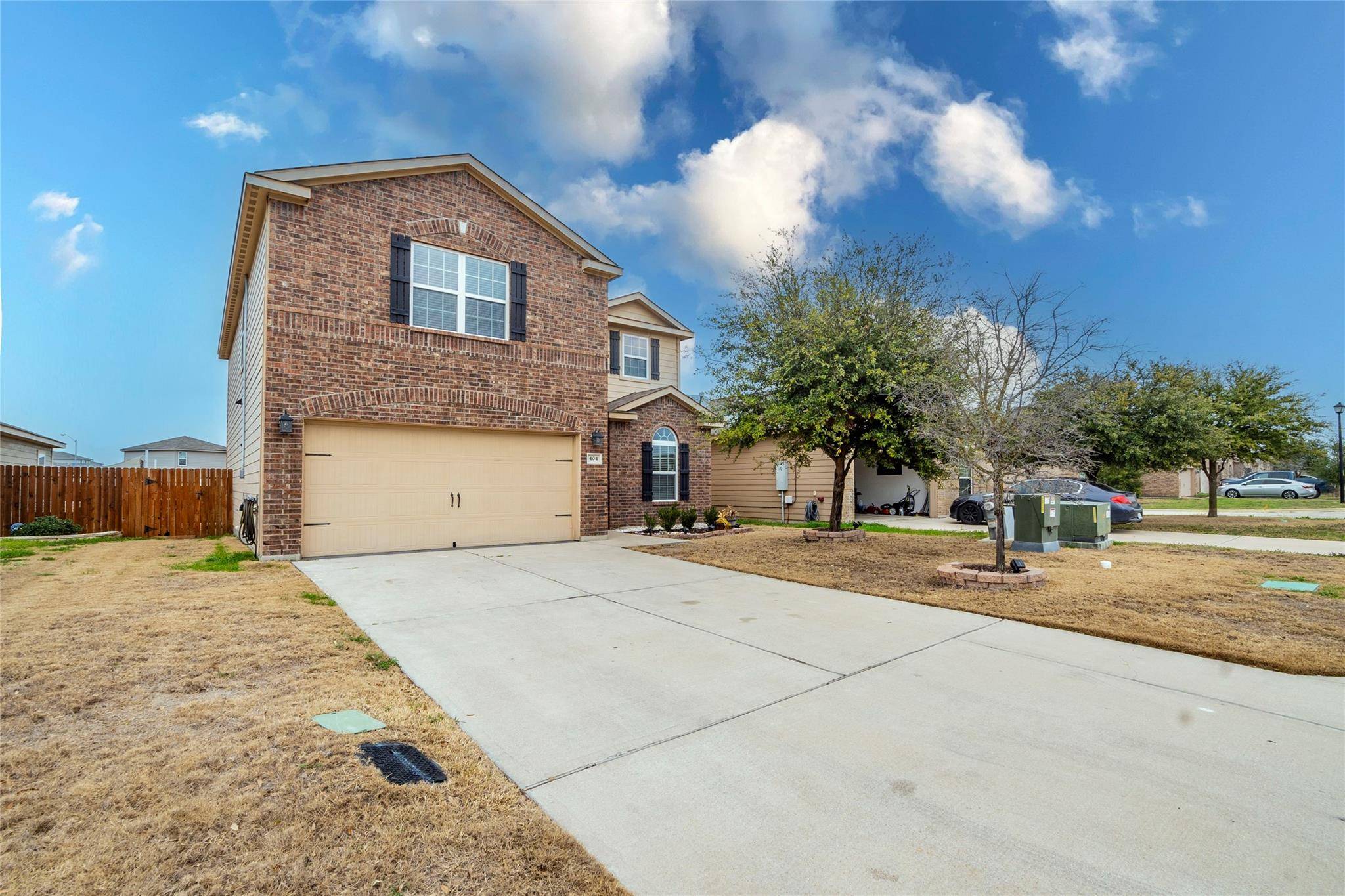 404 Ruby LN, Jarrell, TX 76537