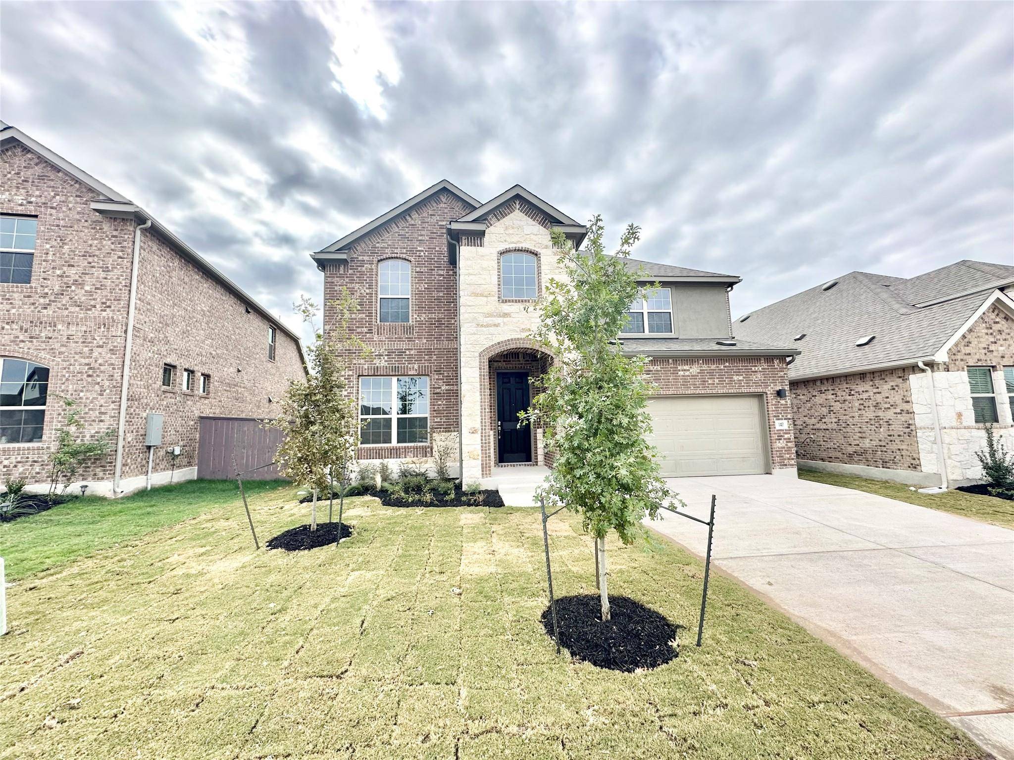 147 Du Bois LN, Kyle, TX 78640