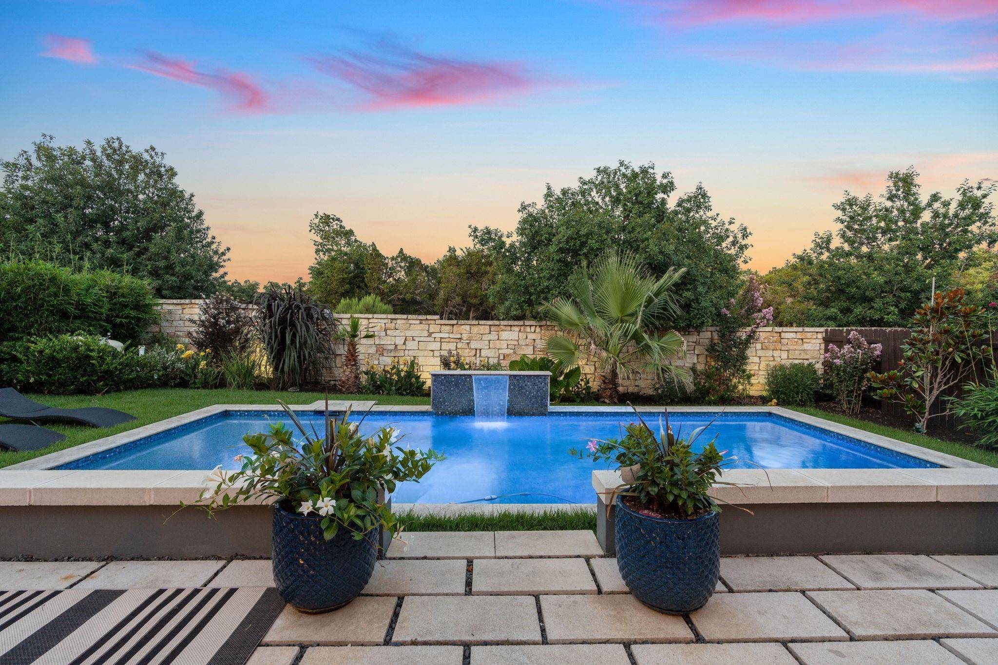 3905 Cole Valley LN, Round Rock, TX 78681