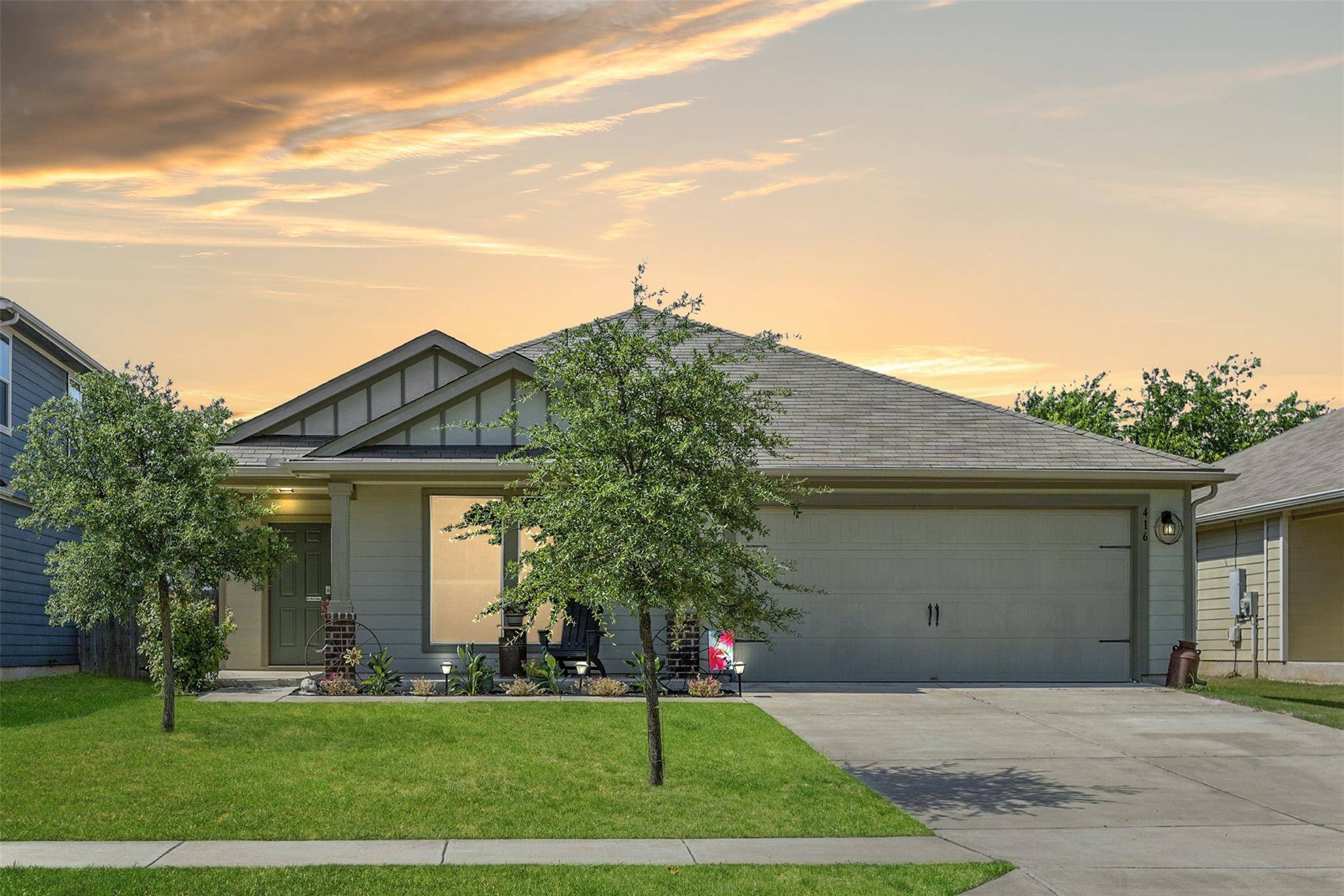 416 Cassandra DR, Hutto, TX 78634