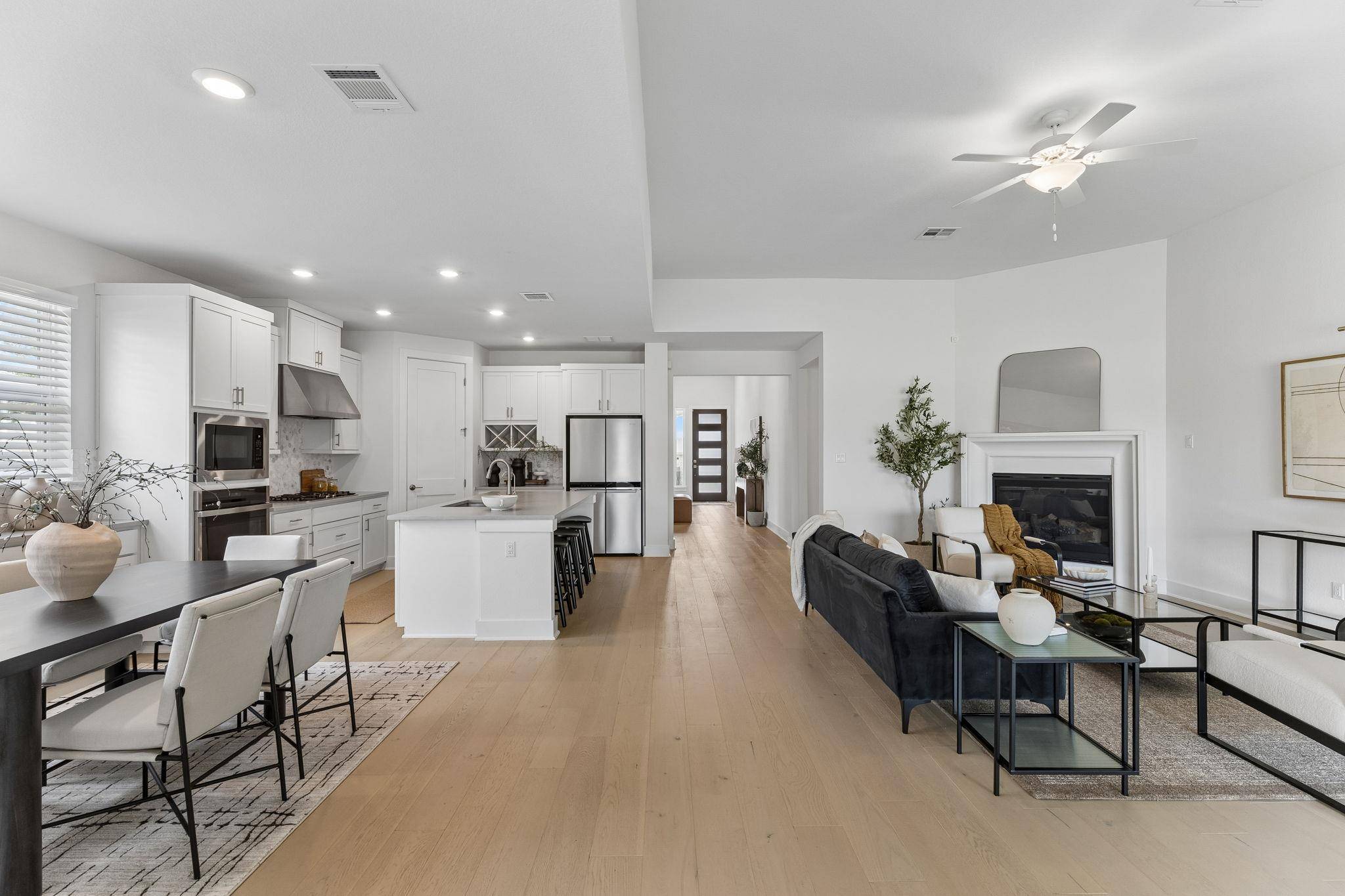 1409 Pink Granite BLVD, Dripping Springs, TX 78620