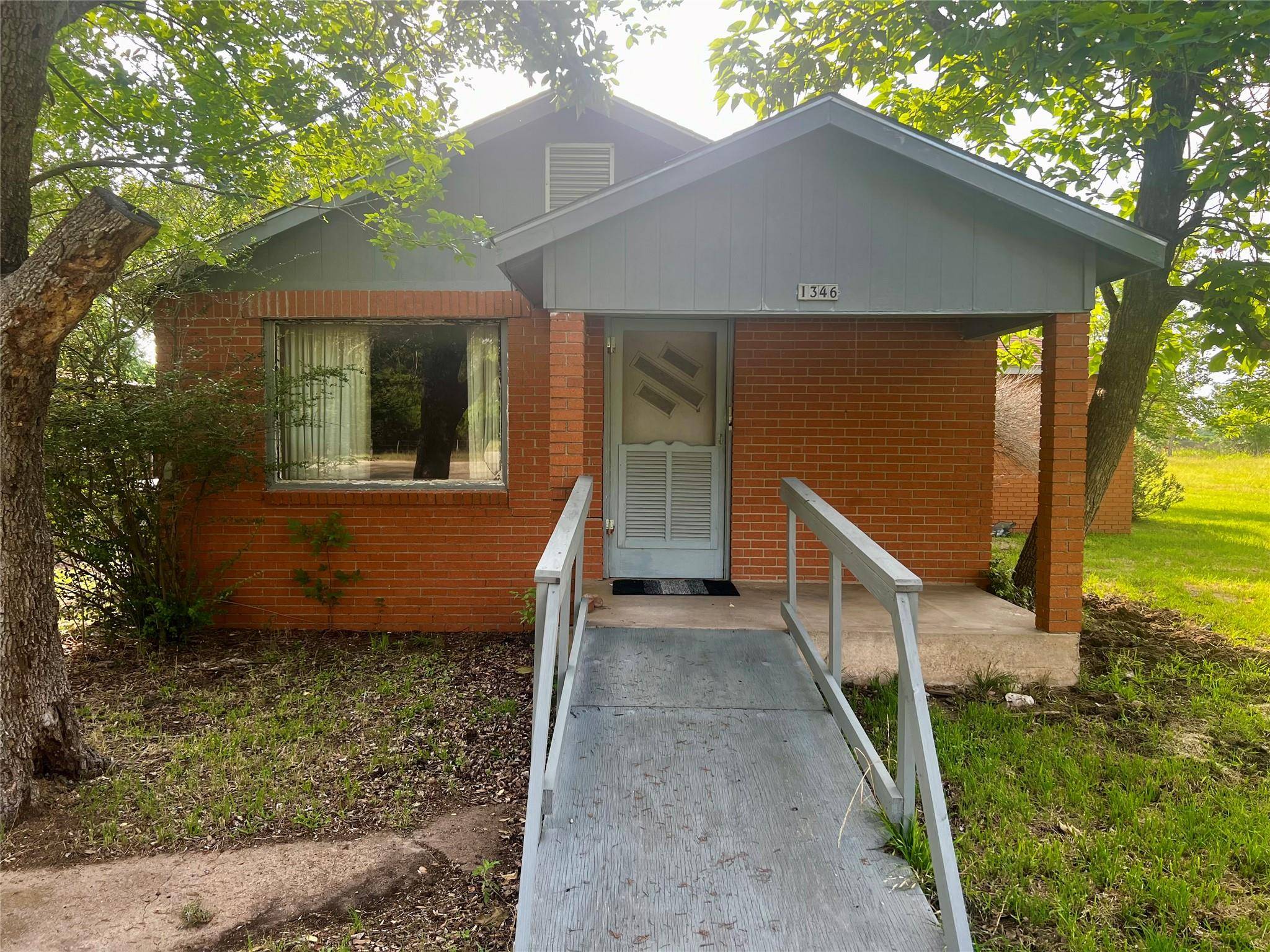 1346 FM 448, Giddings, TX 78942