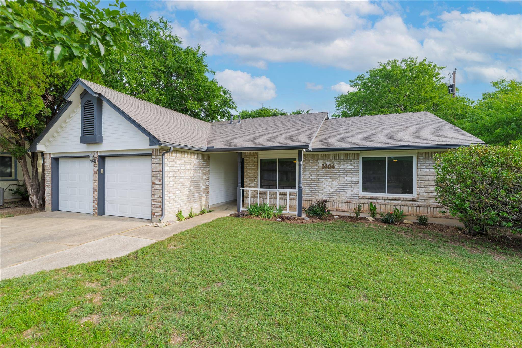 1404 Troy LN, Round Rock, TX 78664