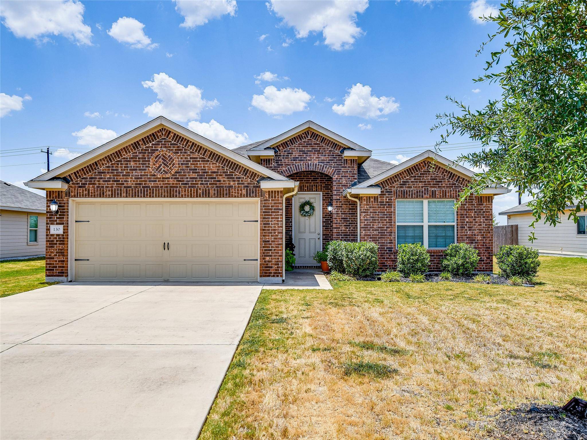 130 Sunshine LN, Kyle, TX 78640