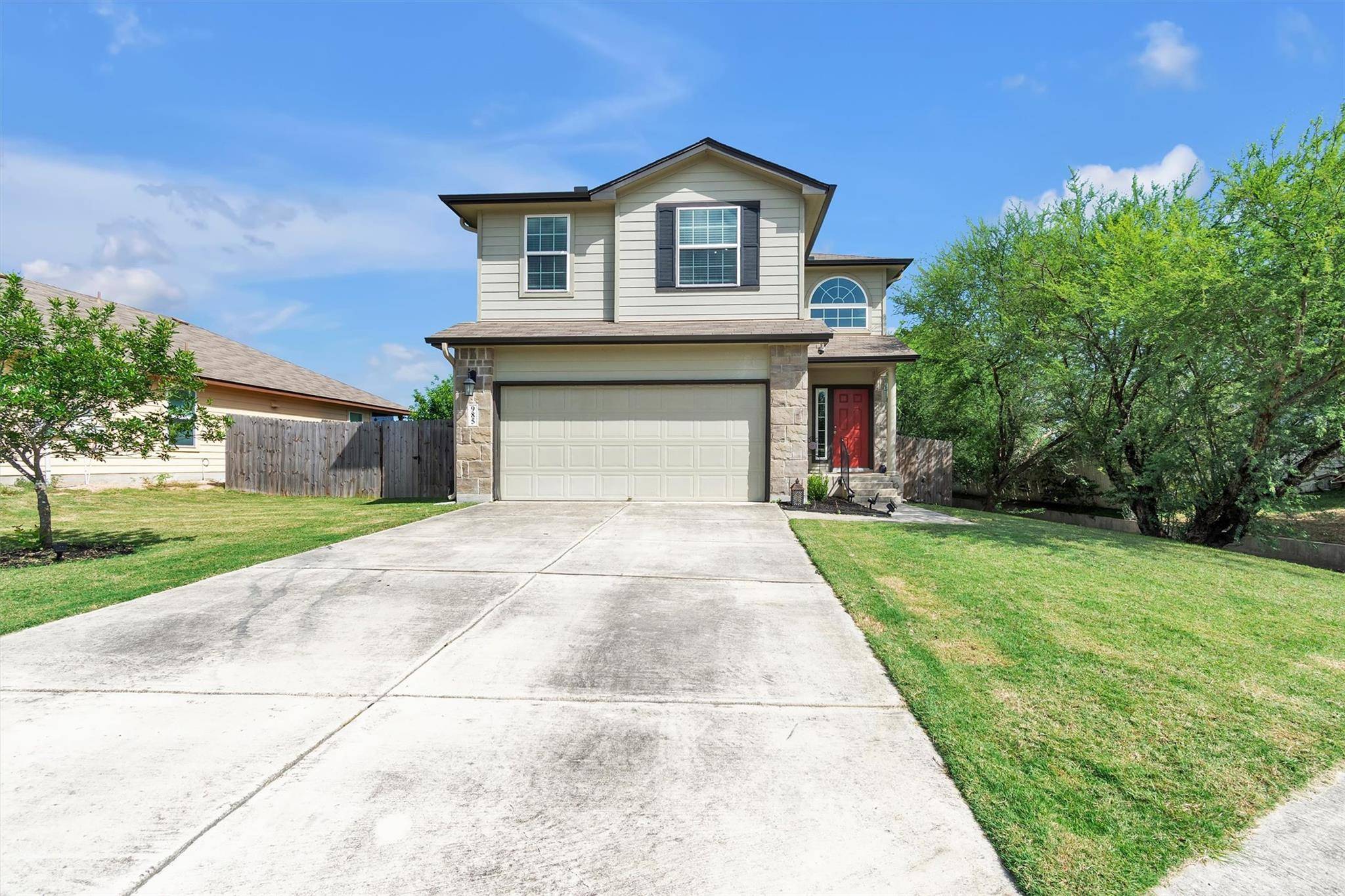 985 Lauren ST, New Braunfels, TX 78130