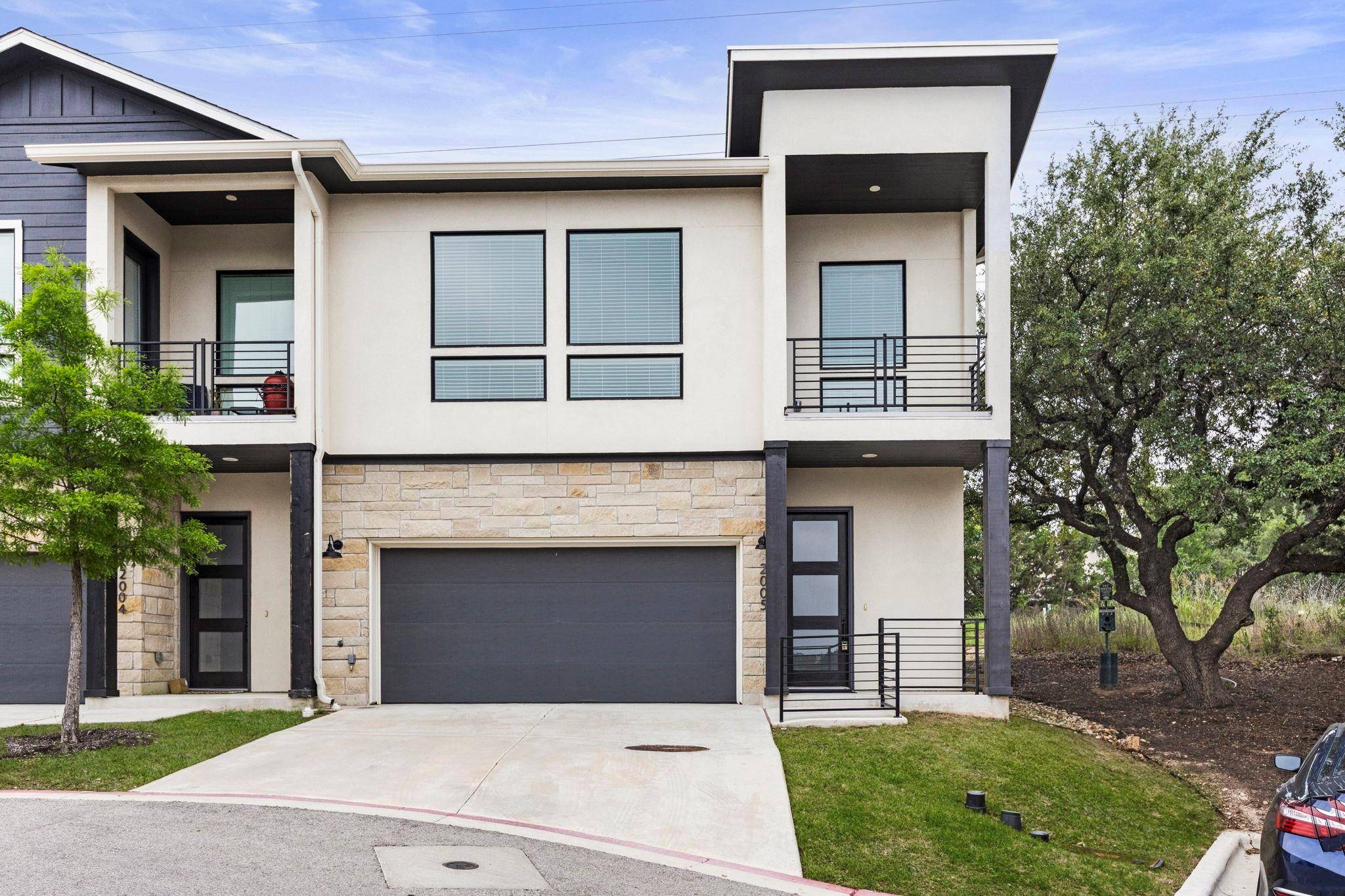 2050 Lohmans Spur RD #2005, Lakeway, TX 78734