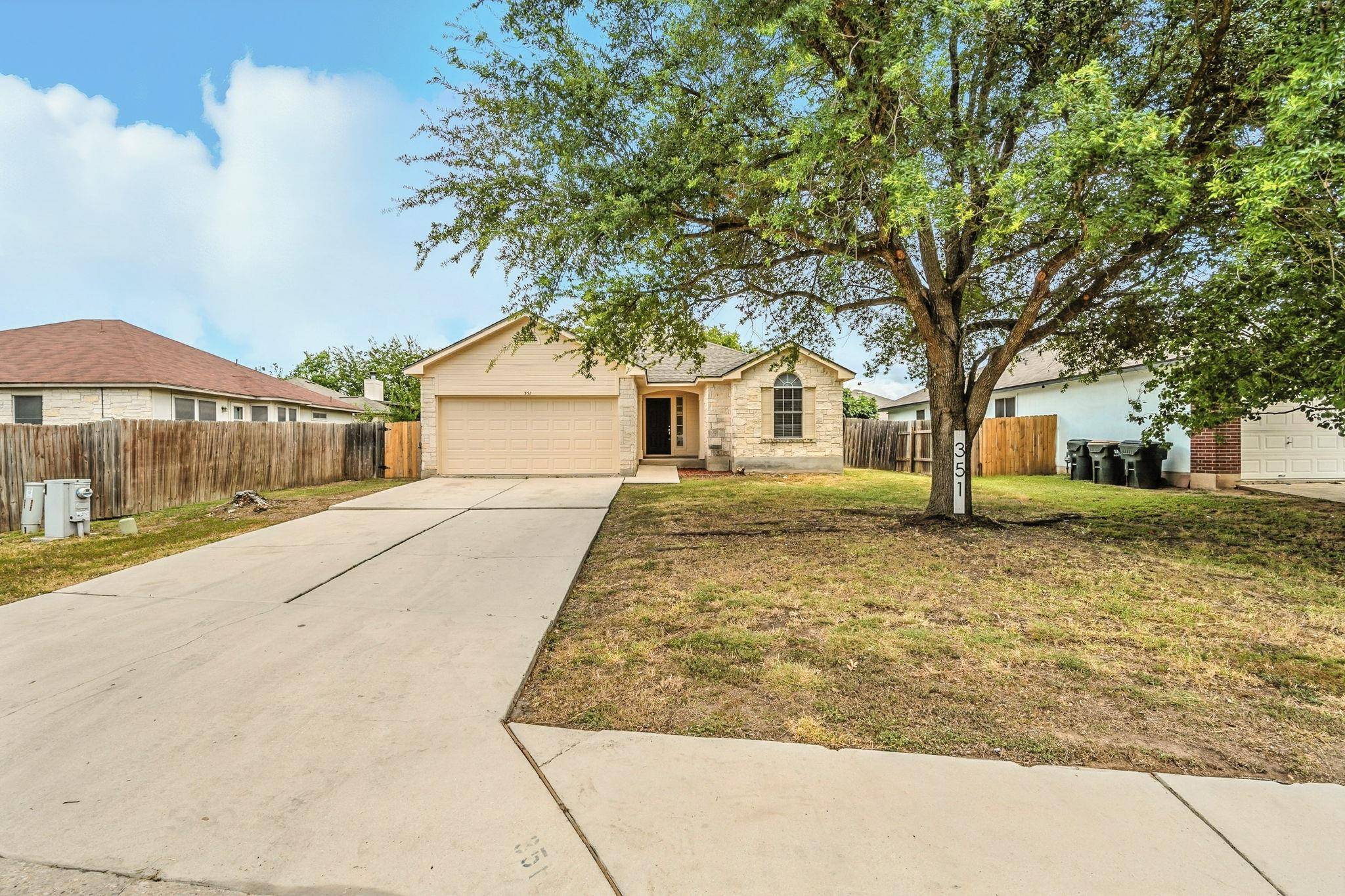 351 Bailey LOOP, Kyle, TX 78640