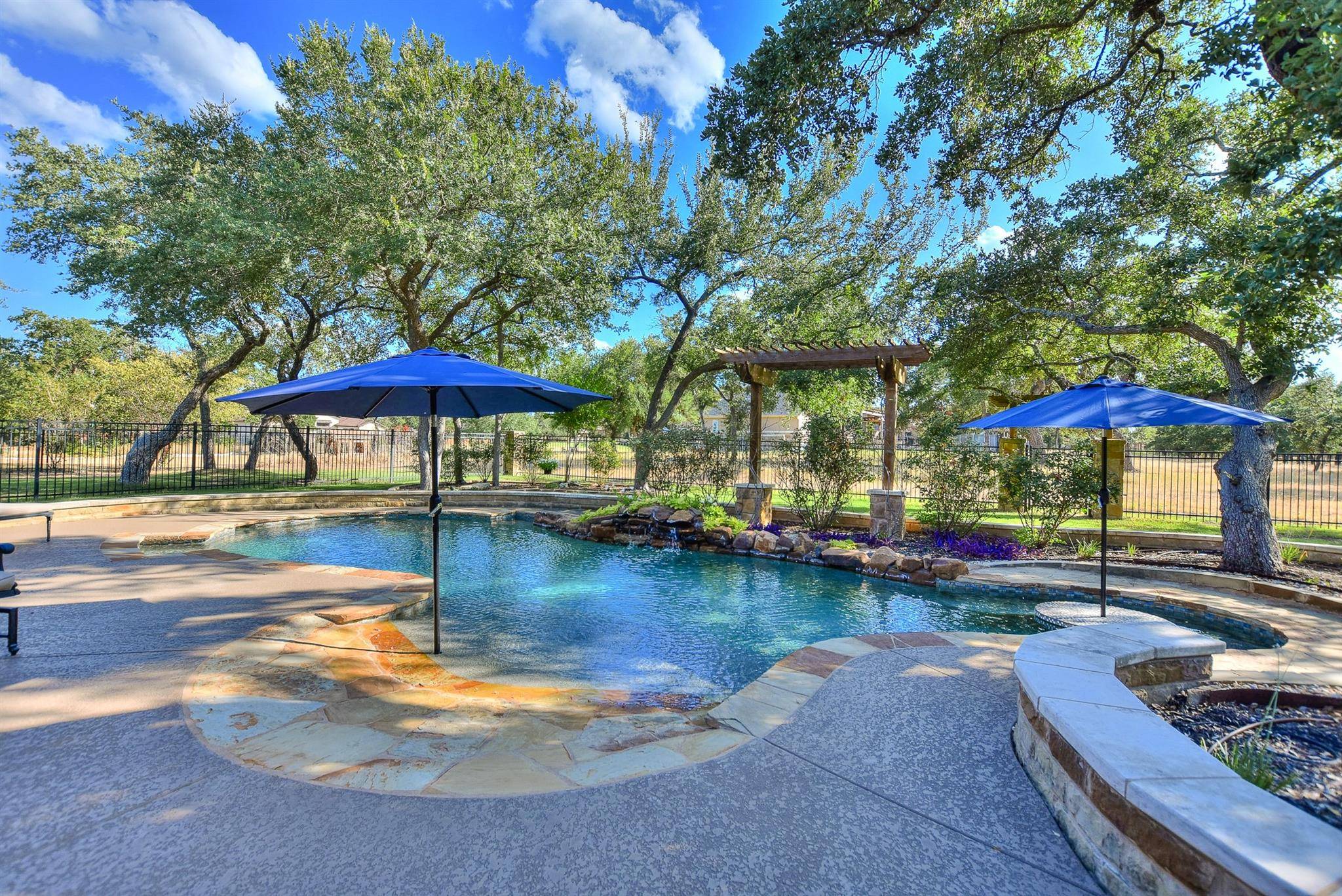 1007 Lucinda TER, Georgetown, TX 78628