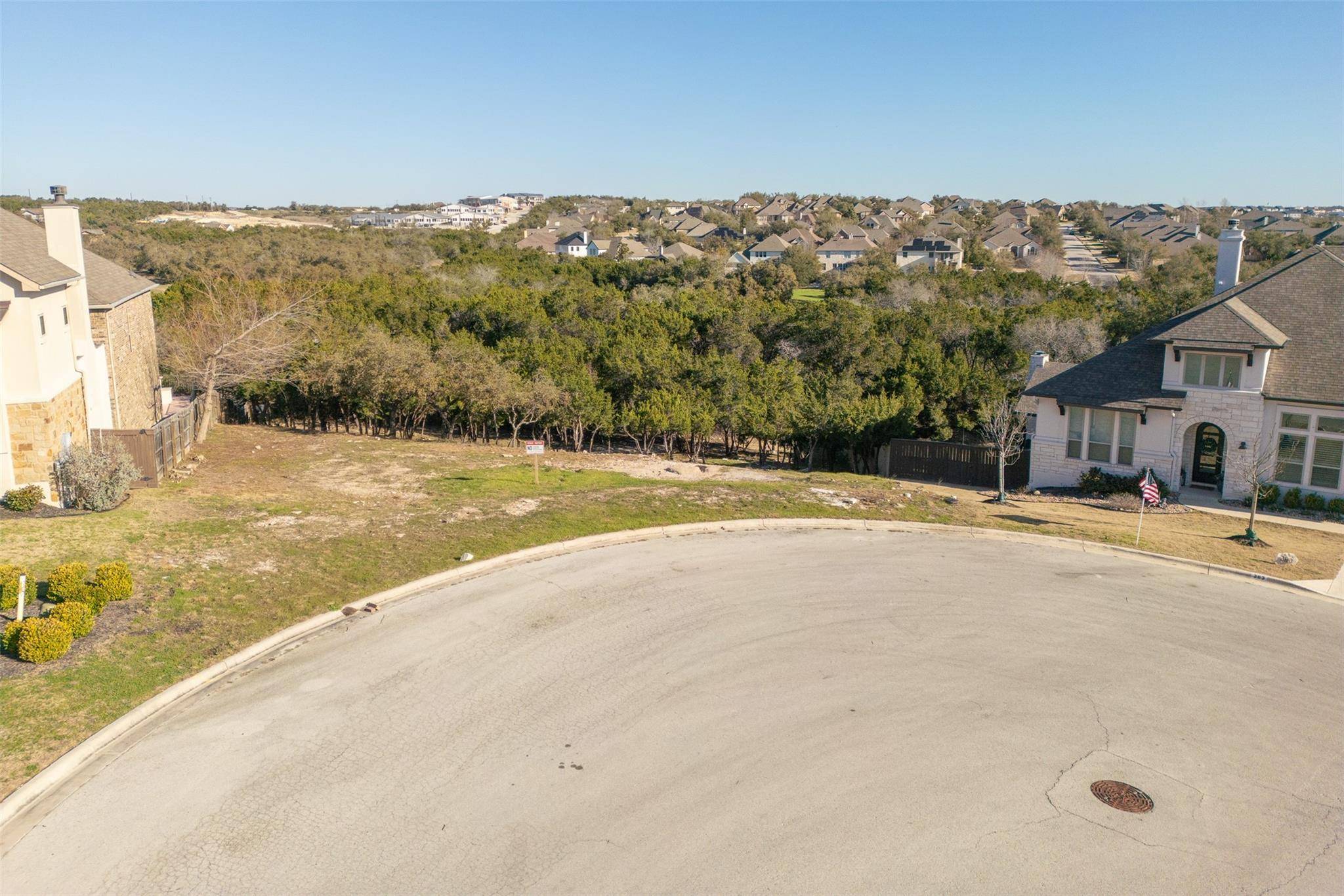 375 Seneca DR, Austin, TX 78737