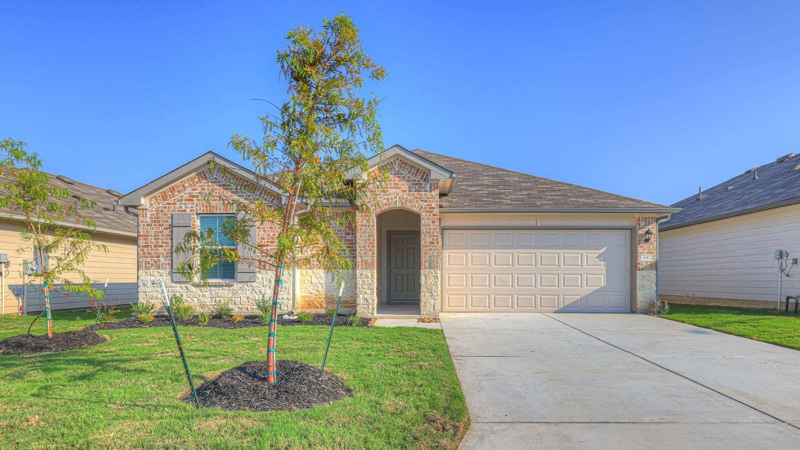 832 PECCARY PL, Seguin, TX 78155