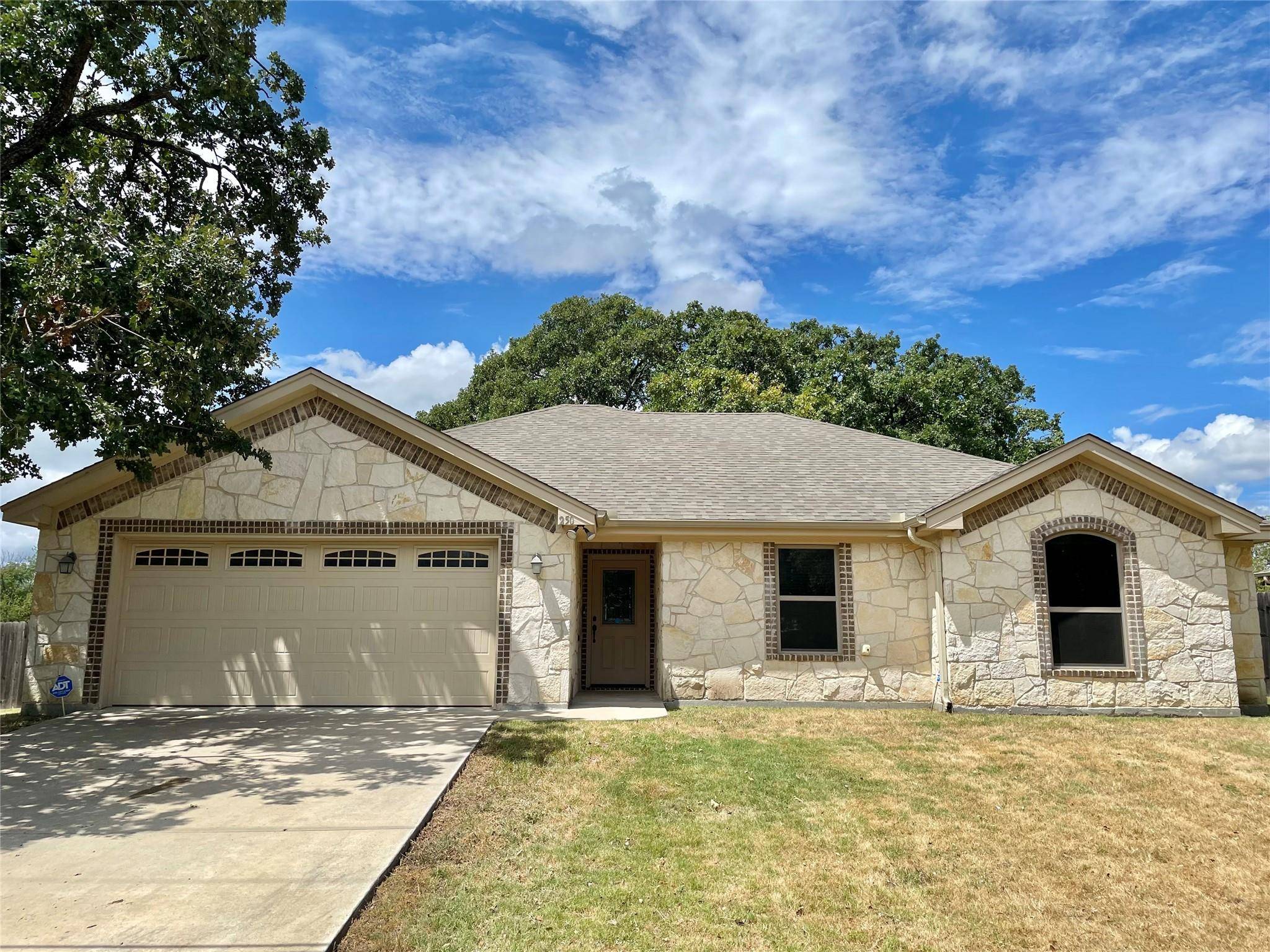 250 Old Waco RD, Gatesville, TX 76528