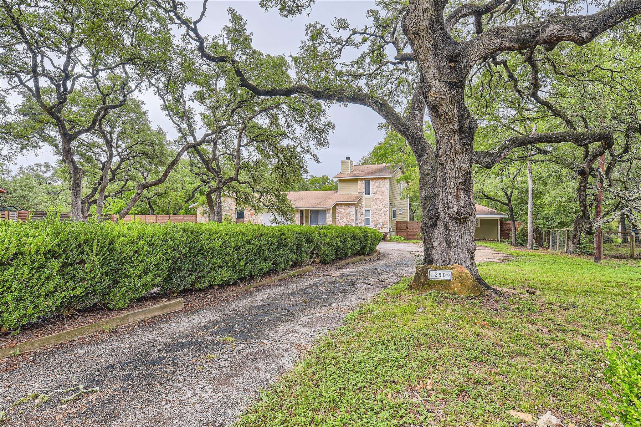 12509 Shady Acres DR, Buda, TX 78610